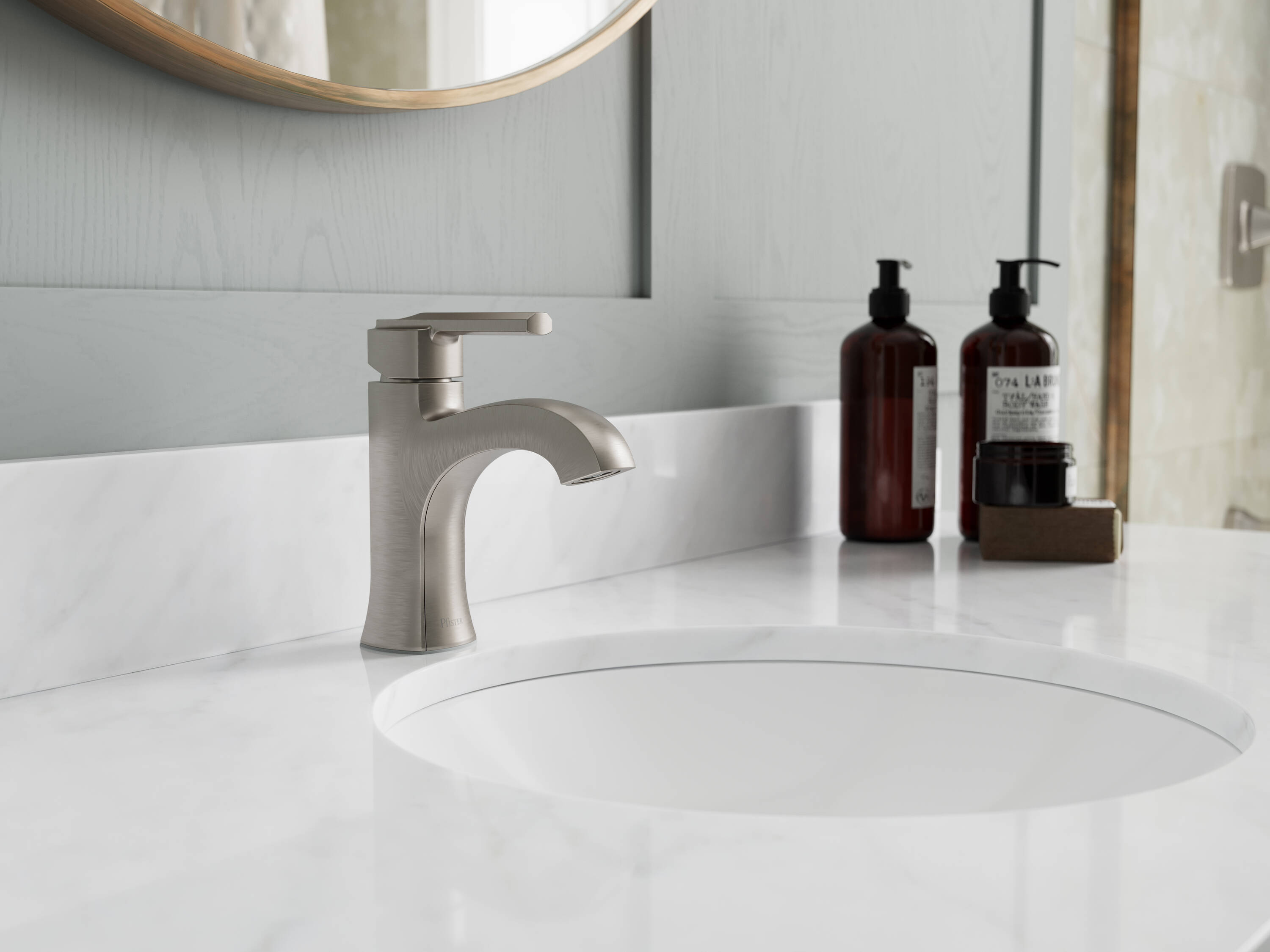 Pfister LF042-VRIGS Lavatory-Faucets - View #4