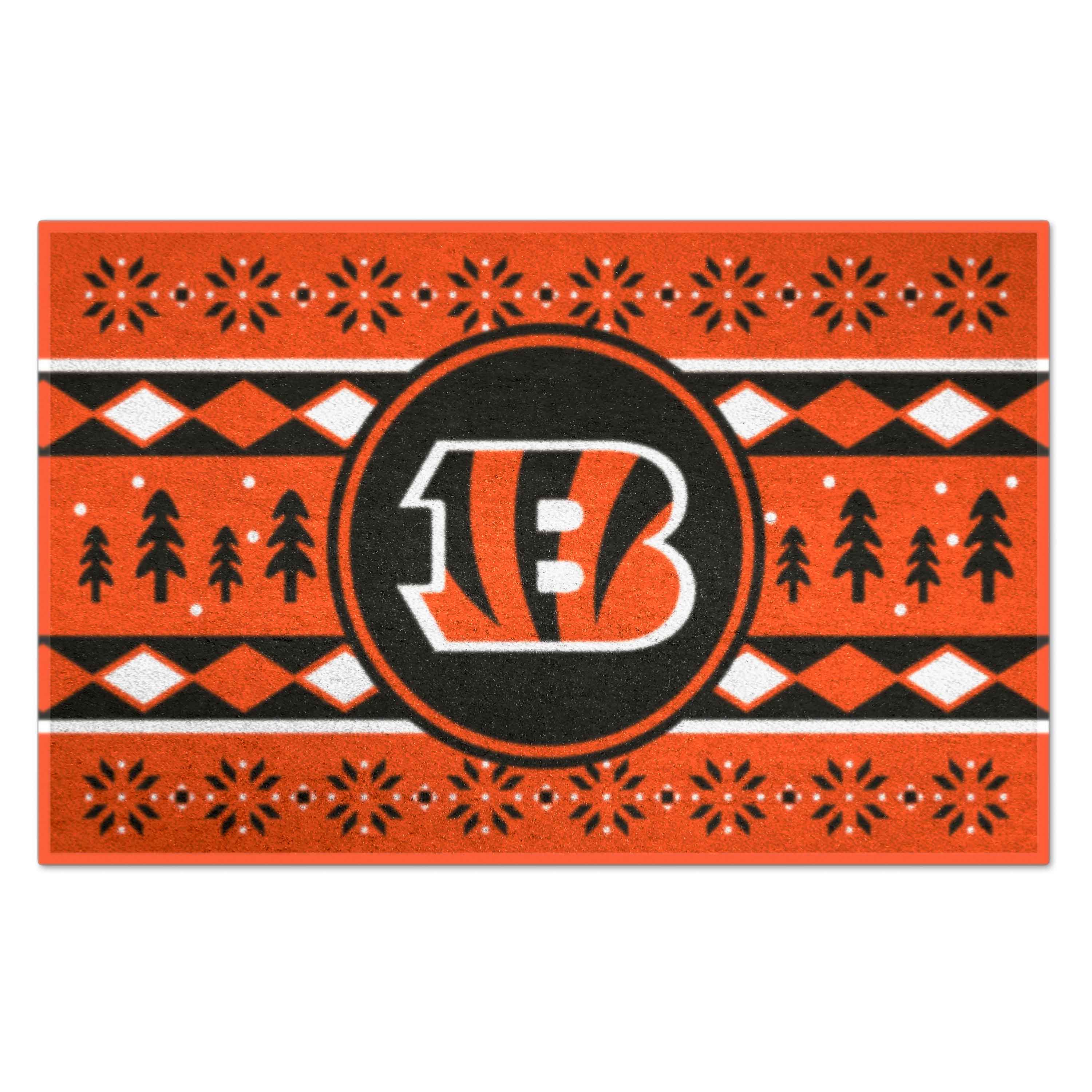 FANMATS 26196 NFL Holiday Sweater Starter Mat 2 x 3 (ft) Tufted Nylon Orange Rectangular Indoor Throw rug