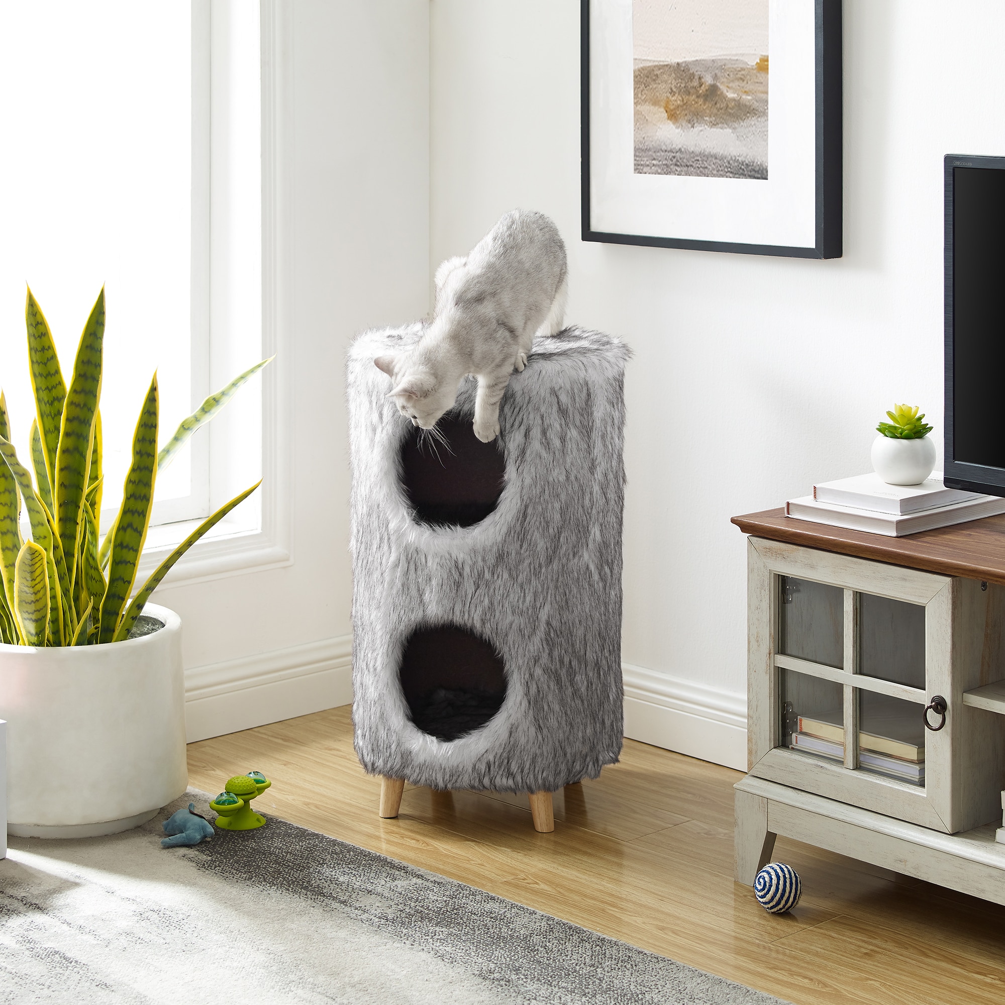 Sam's Pets 27.56-in x 15.75-in Gray Faux Fur Cat Shelves in the Cat ...