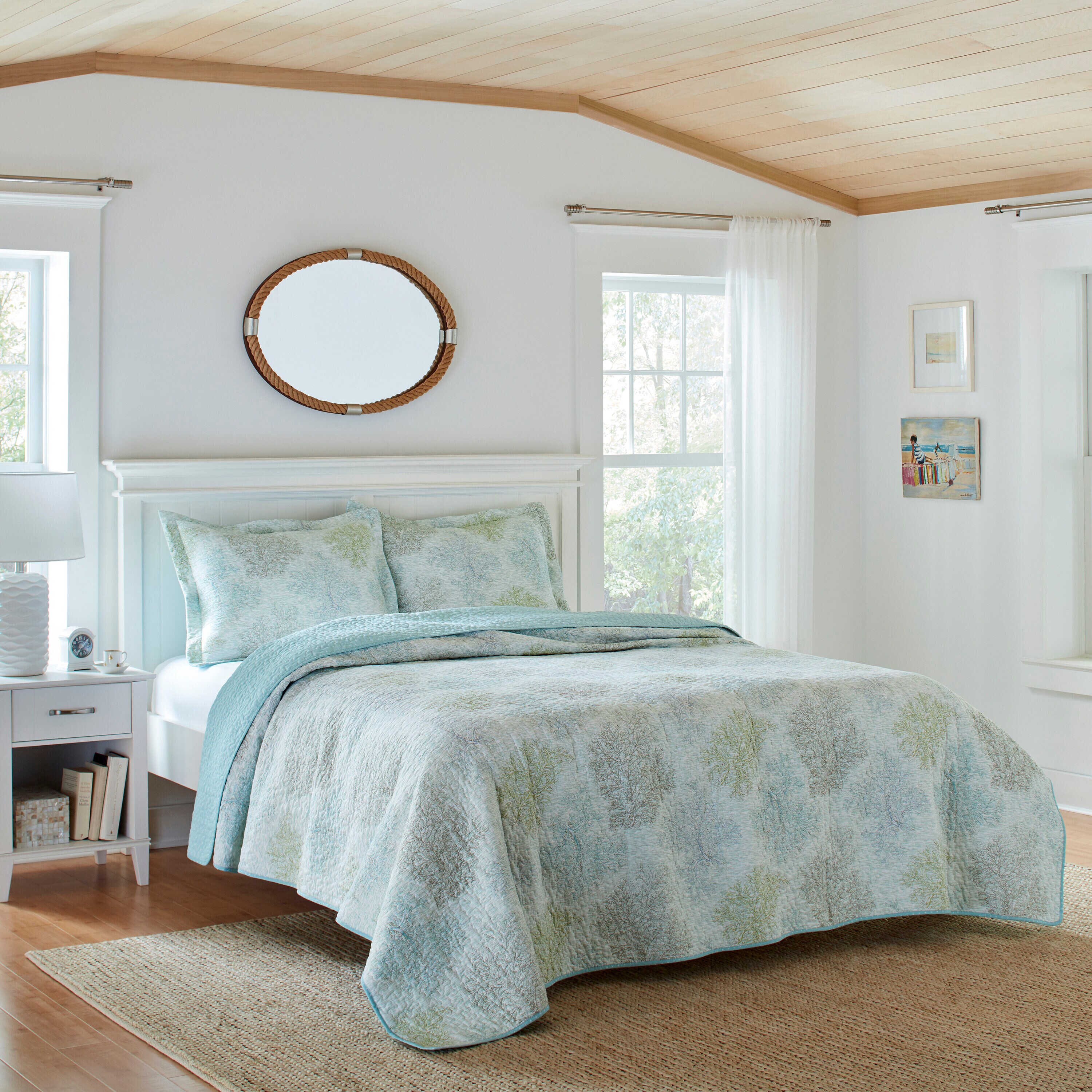 Laura Ashley Saltwater 3-Piece Multi Blue King Quilt Set