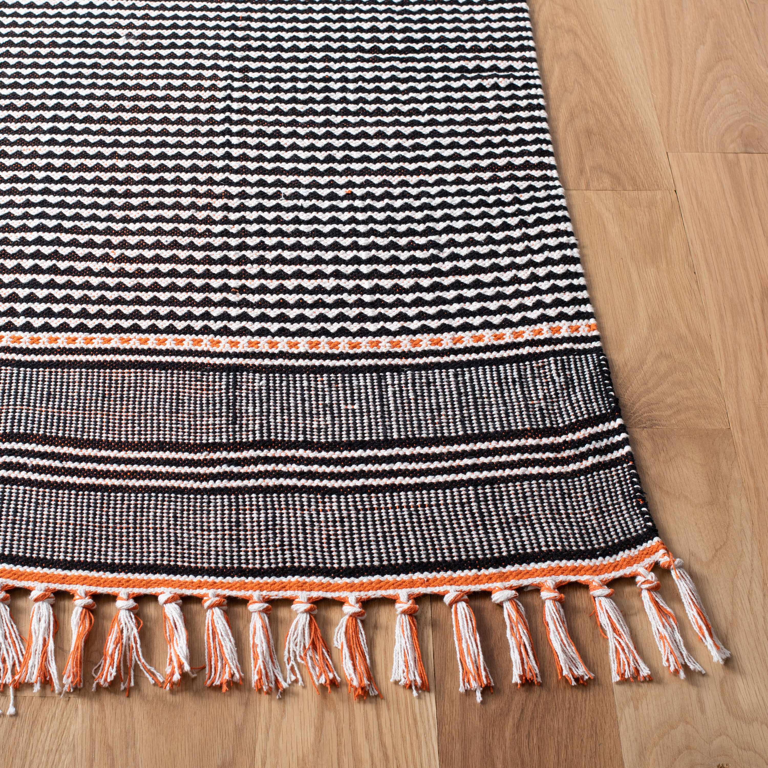 Safavieh MTK607D-3 rugs - View #3