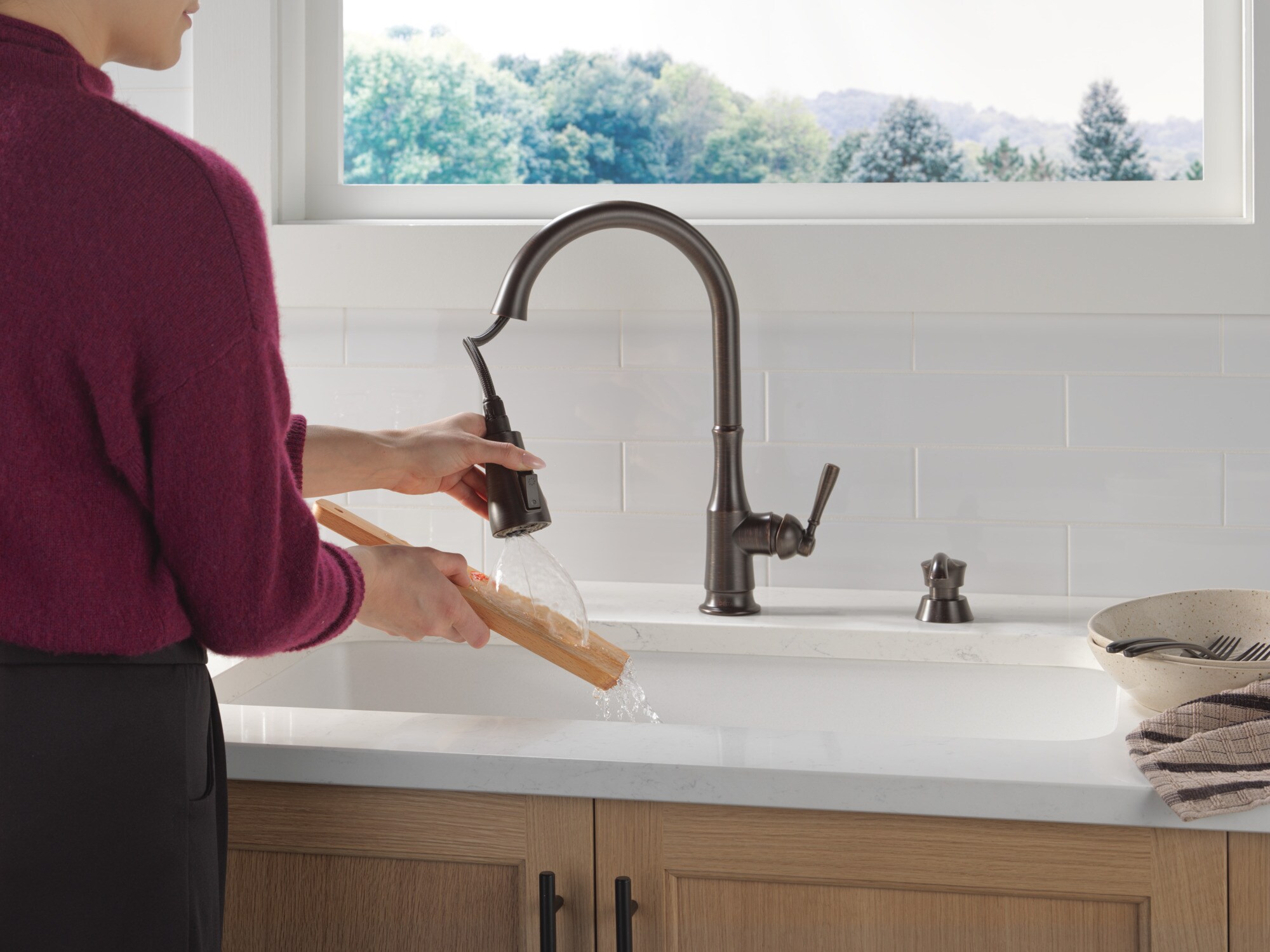 Delta 19877Z-RBSD-DST Kitchen-Faucets - View #10
