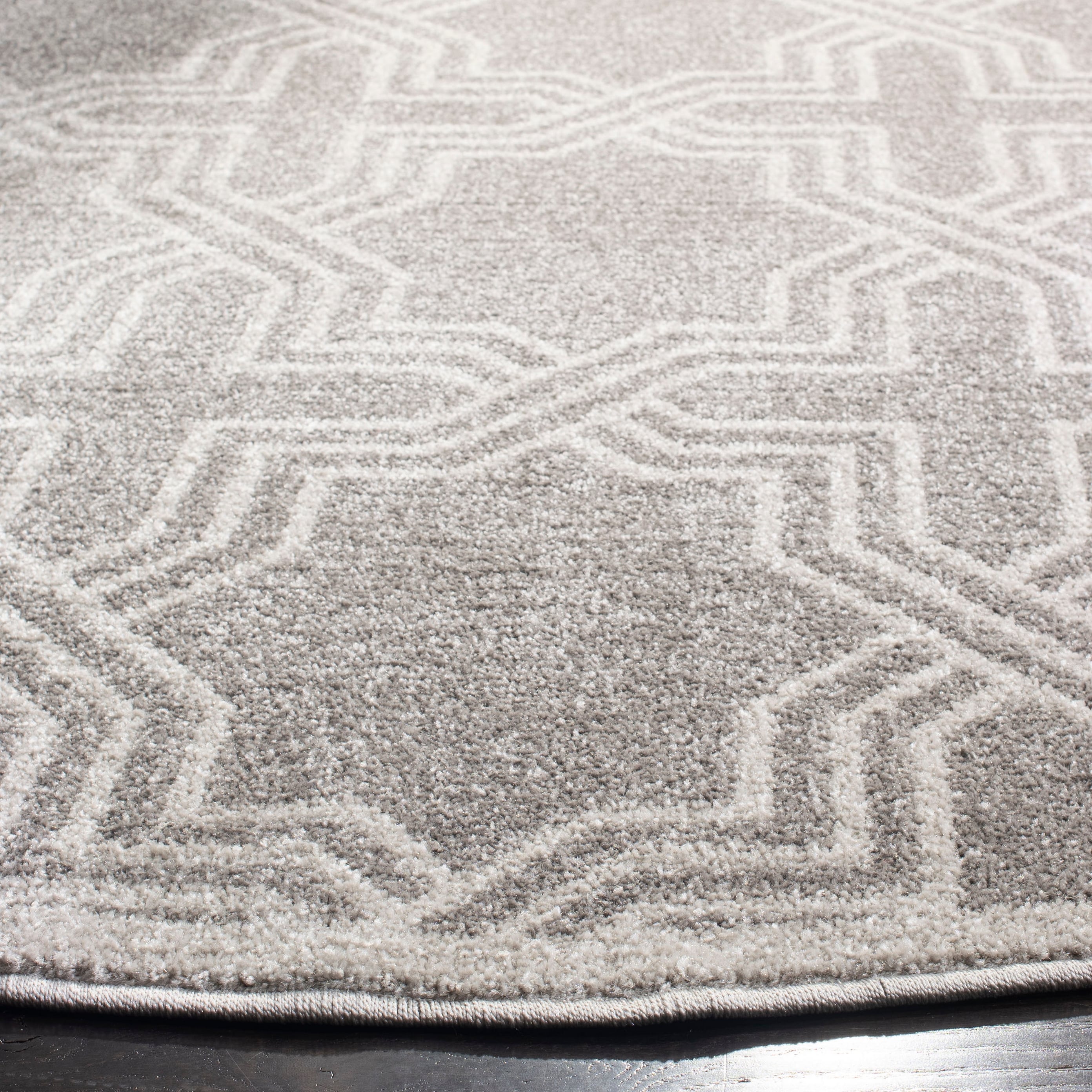 Safavieh AMT413C-7SQ rugs - View #3