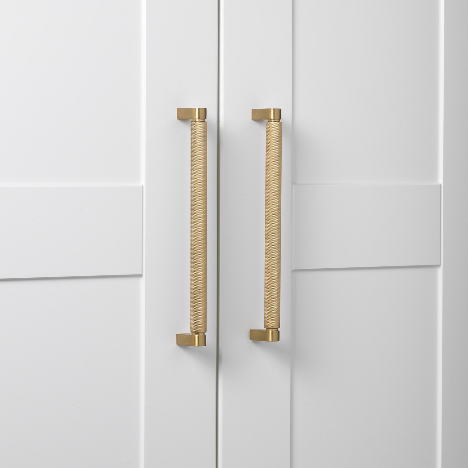 GlideRite Hardware 4788-224-SG-25 Cabinet-Pulls - View #2