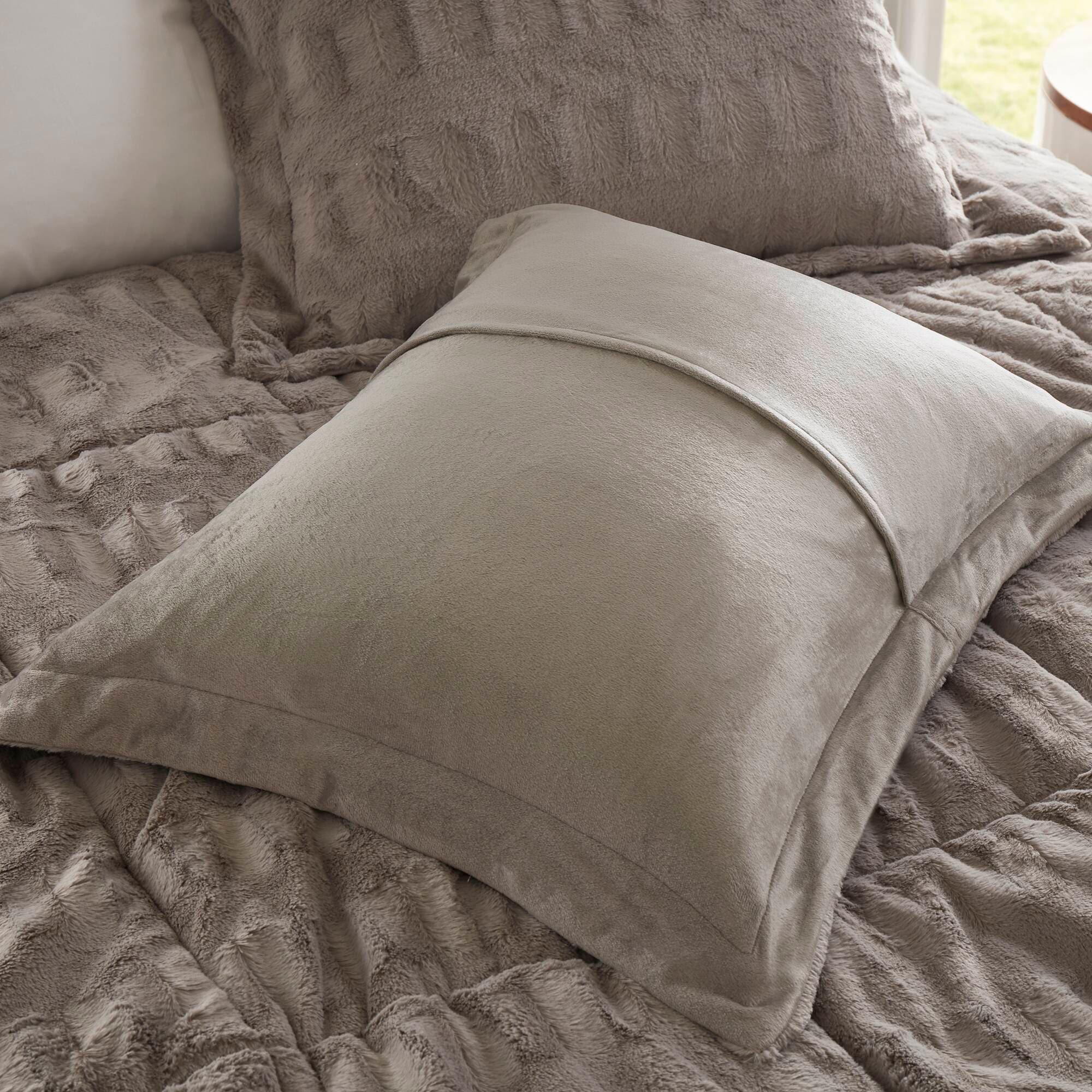 Madison Park MP10-8541 bedding - View #3
