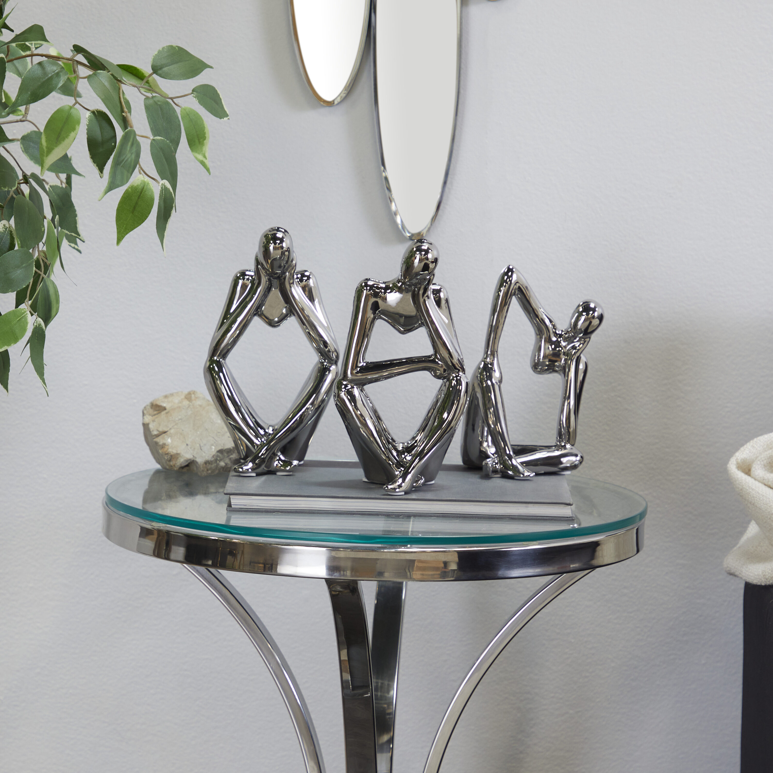 CosmoLiving by Cosmopolitan 31388 3 -Pack Silver Porcelain Modern Sculpture