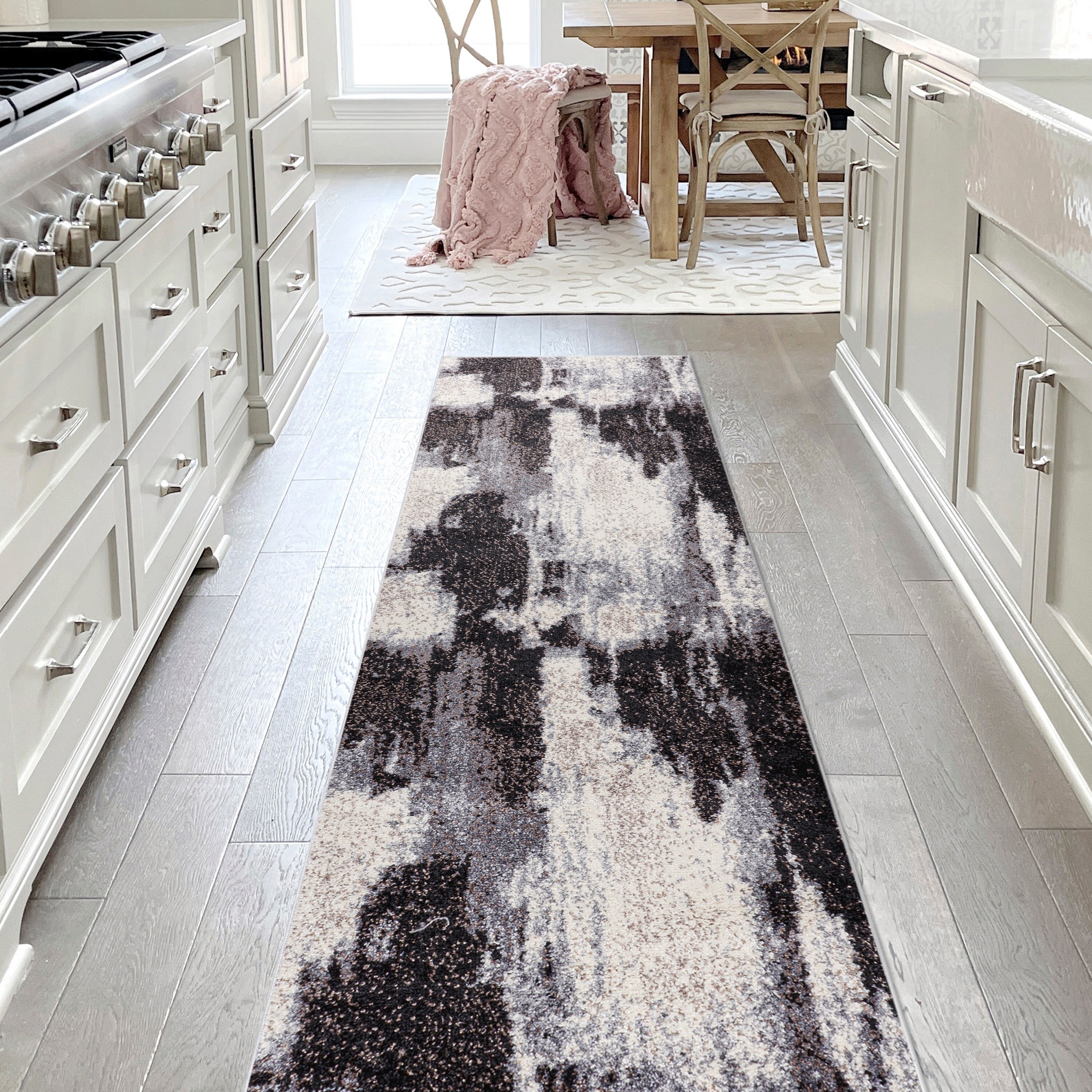 JONATHAN  Y SEU302C-28 rugs - View #3