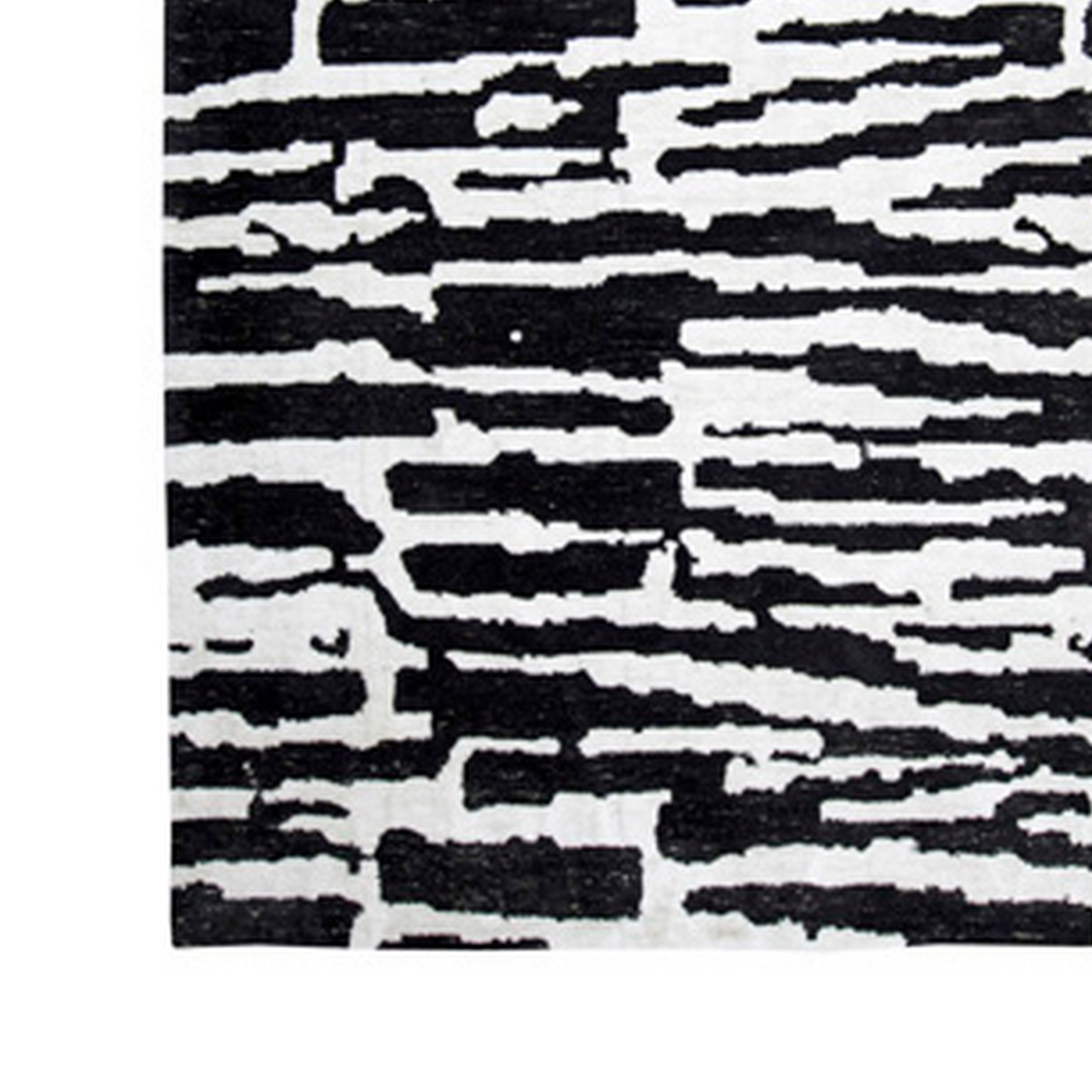 Benzara BM318346 rugs - View #4