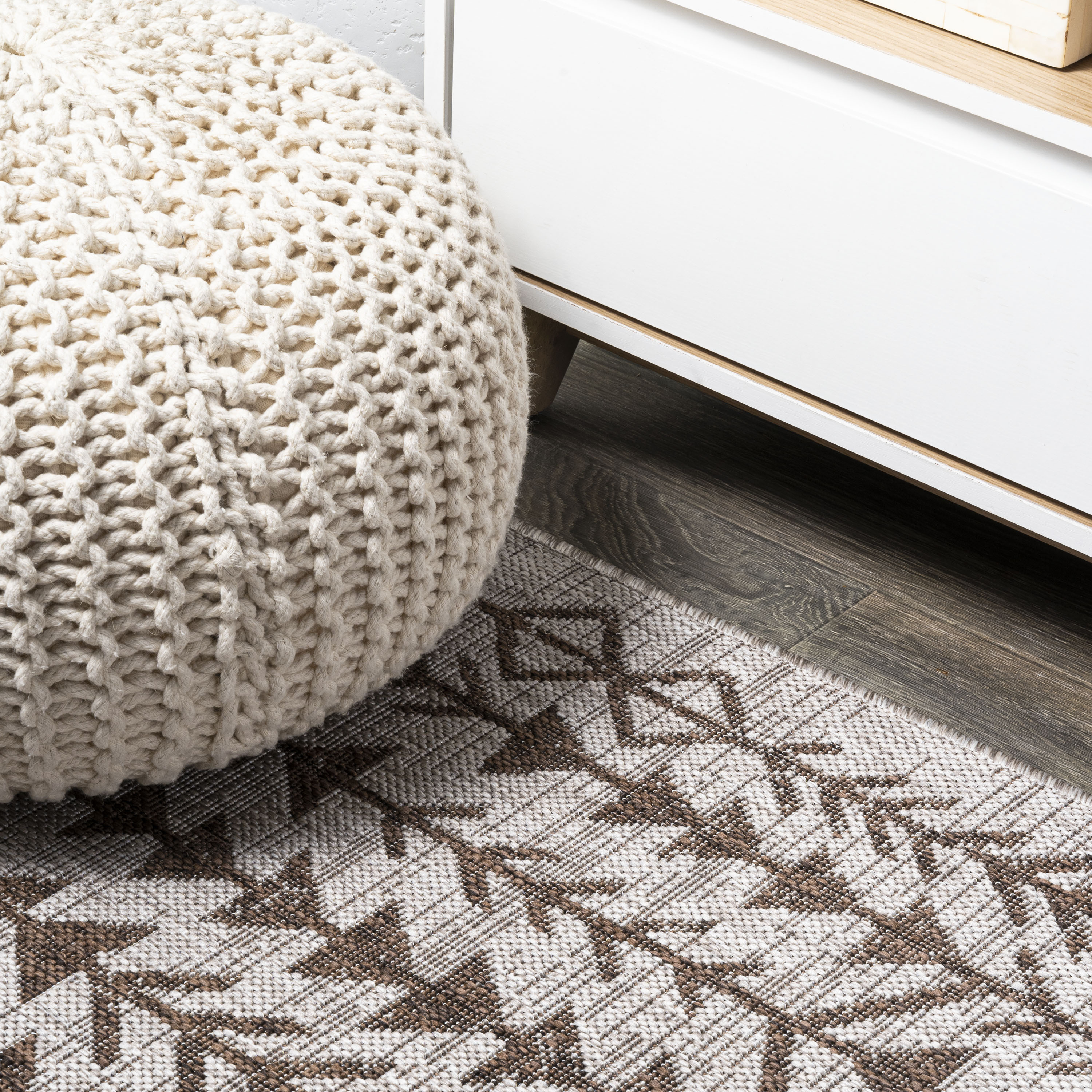 JONATHAN  Y SMB132A-28 rugs - View #8