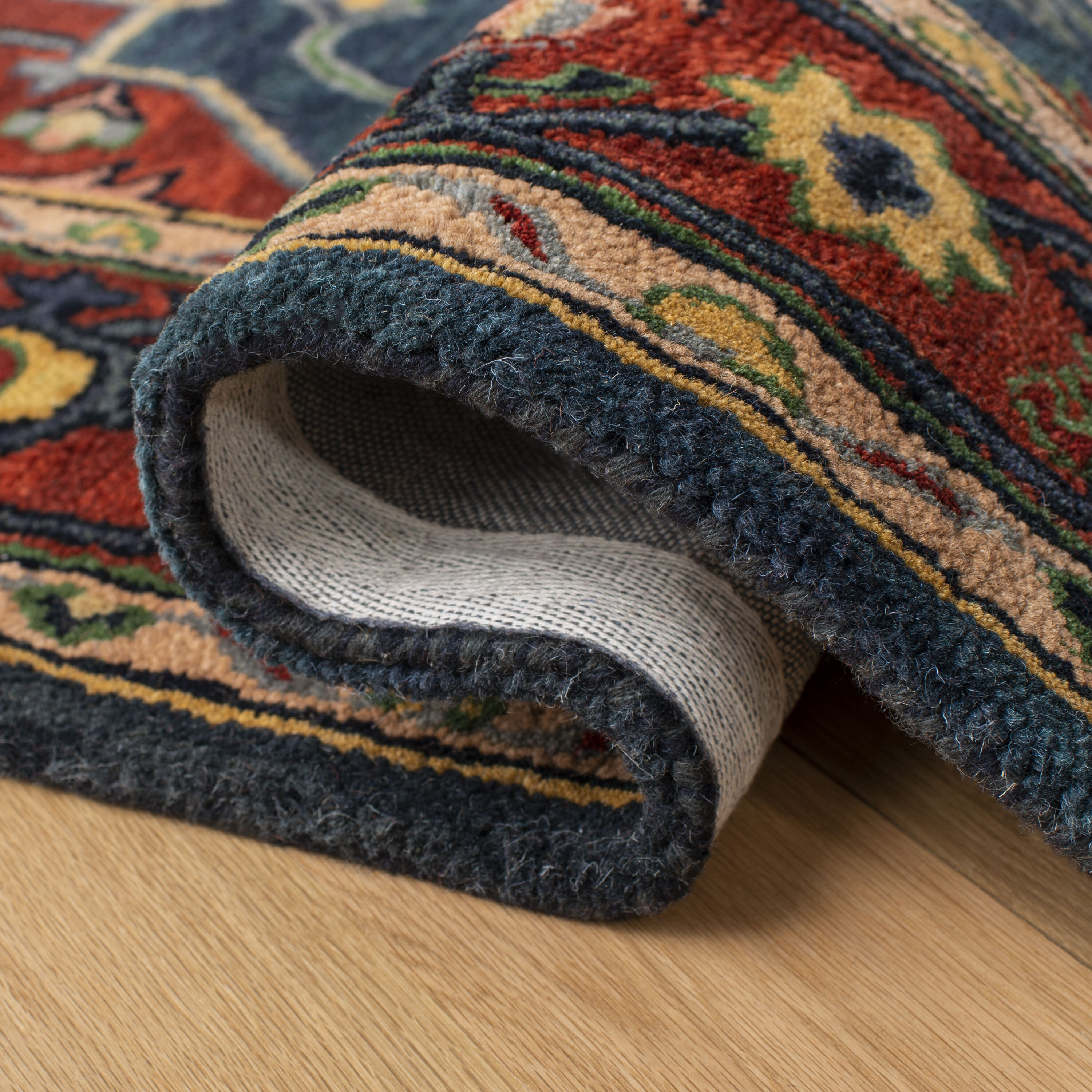 Safavieh HG923M-4 rugs - View #6