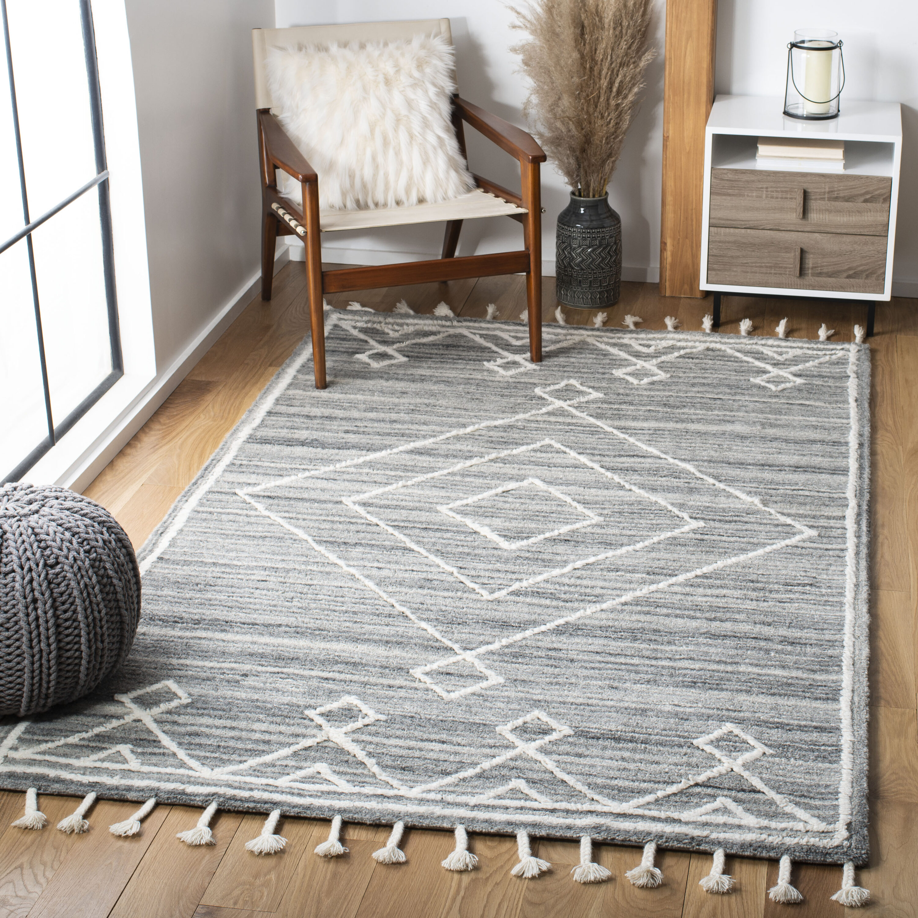 Safavieh Casablanca 452 With Tassel Gray/Ivory Bohemian 5ft x 8ft ...