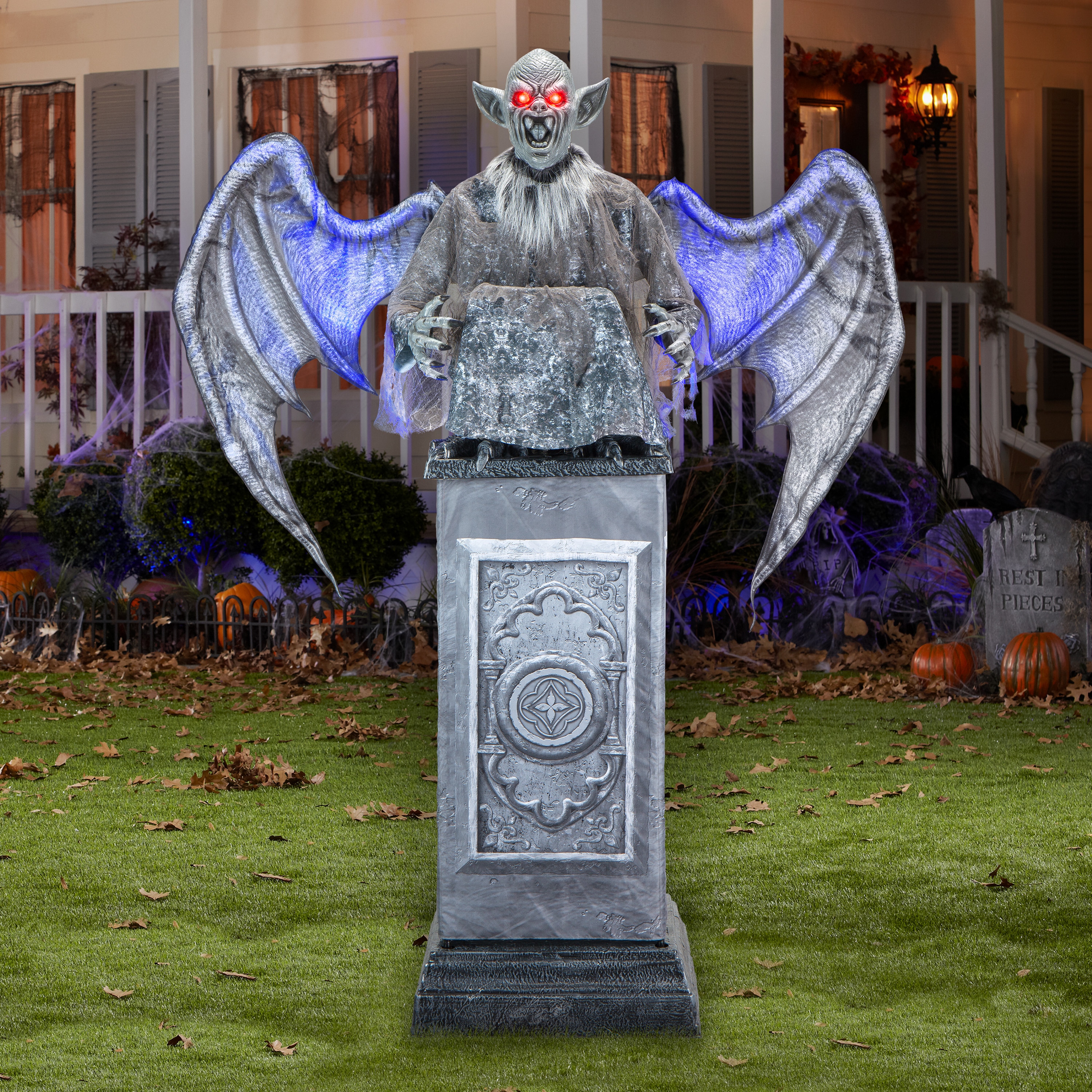 Lighted Halloween Gargoyle with sound selling - Spooky Horror Decor