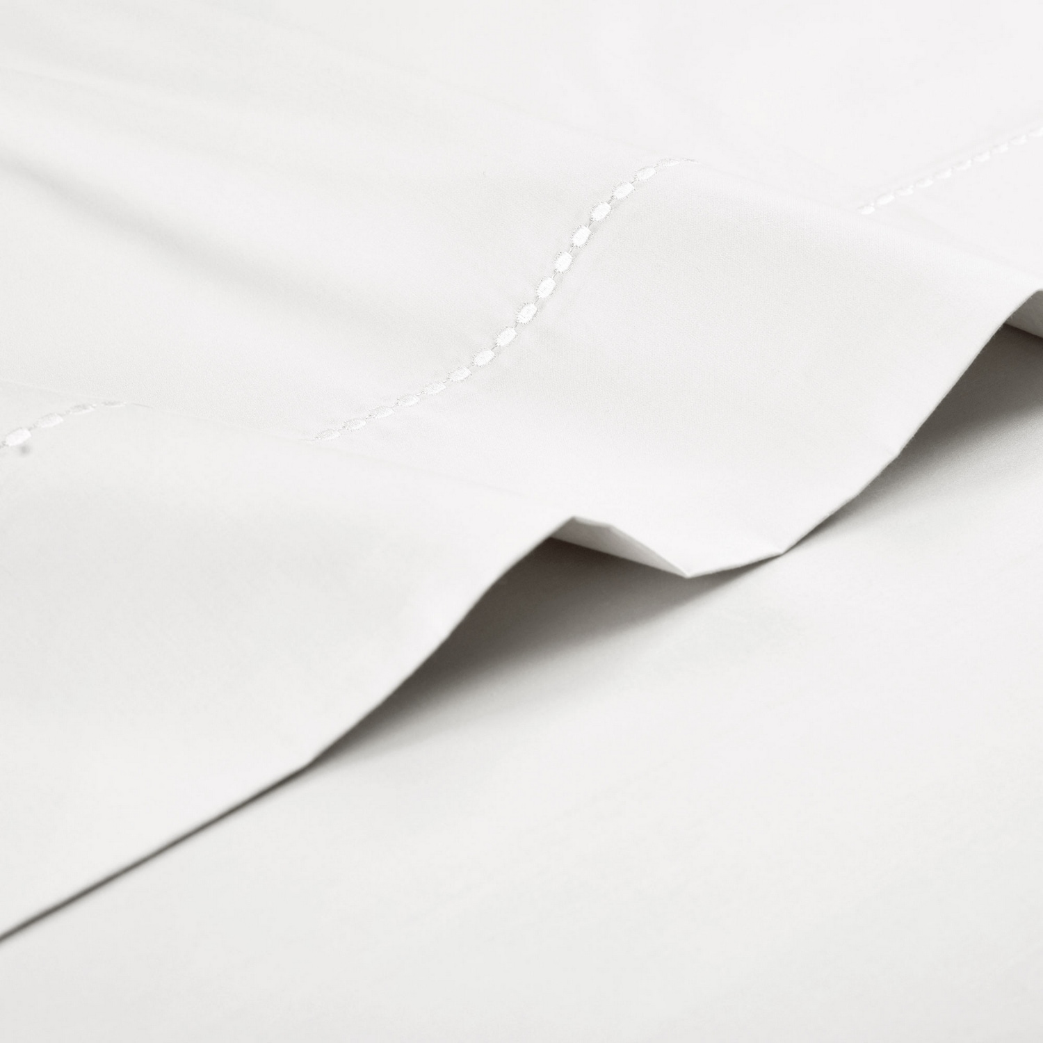 White King Cotton Embroidered 6-Piece Sheet Set
