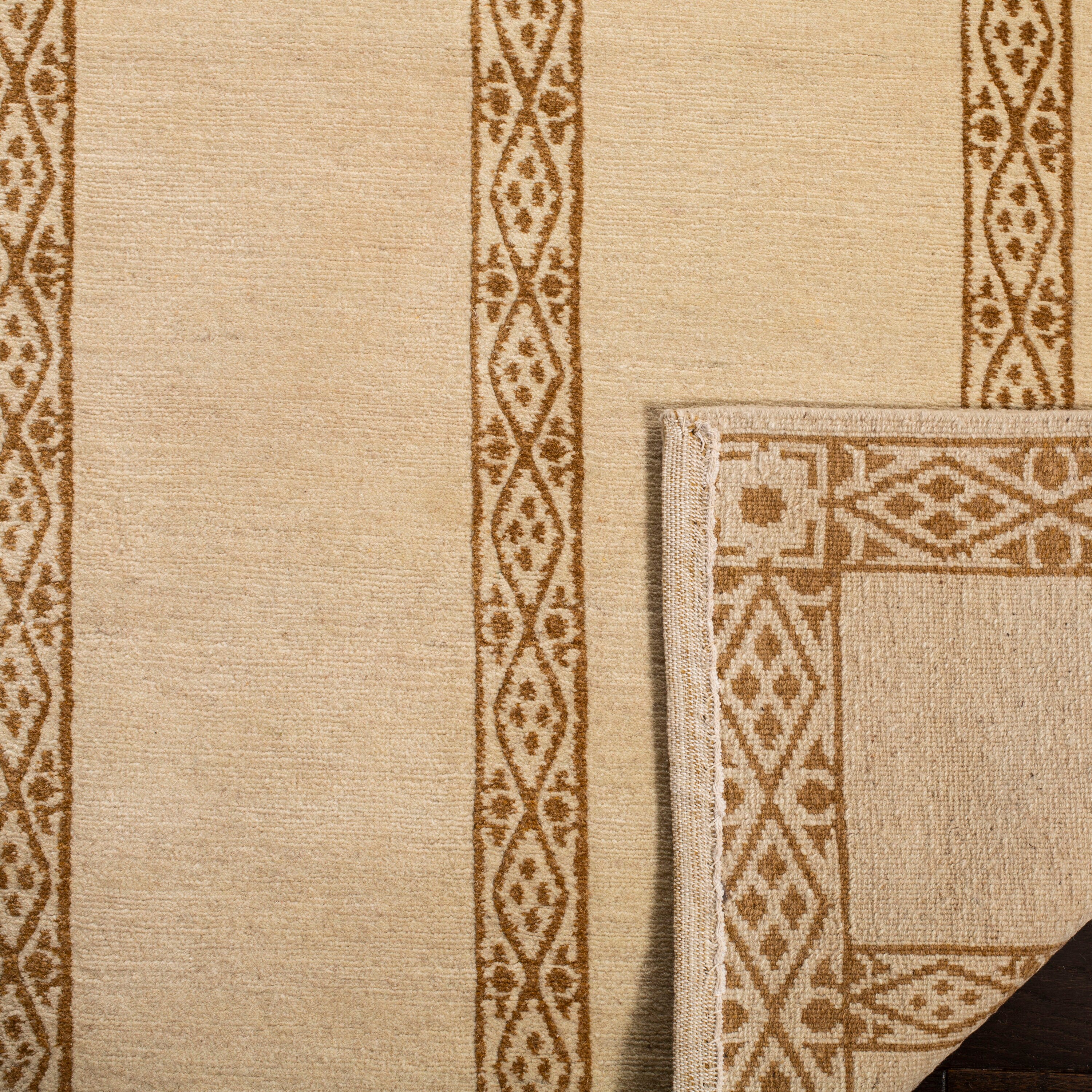 Safavieh TOB852B-6 rugs - View #3