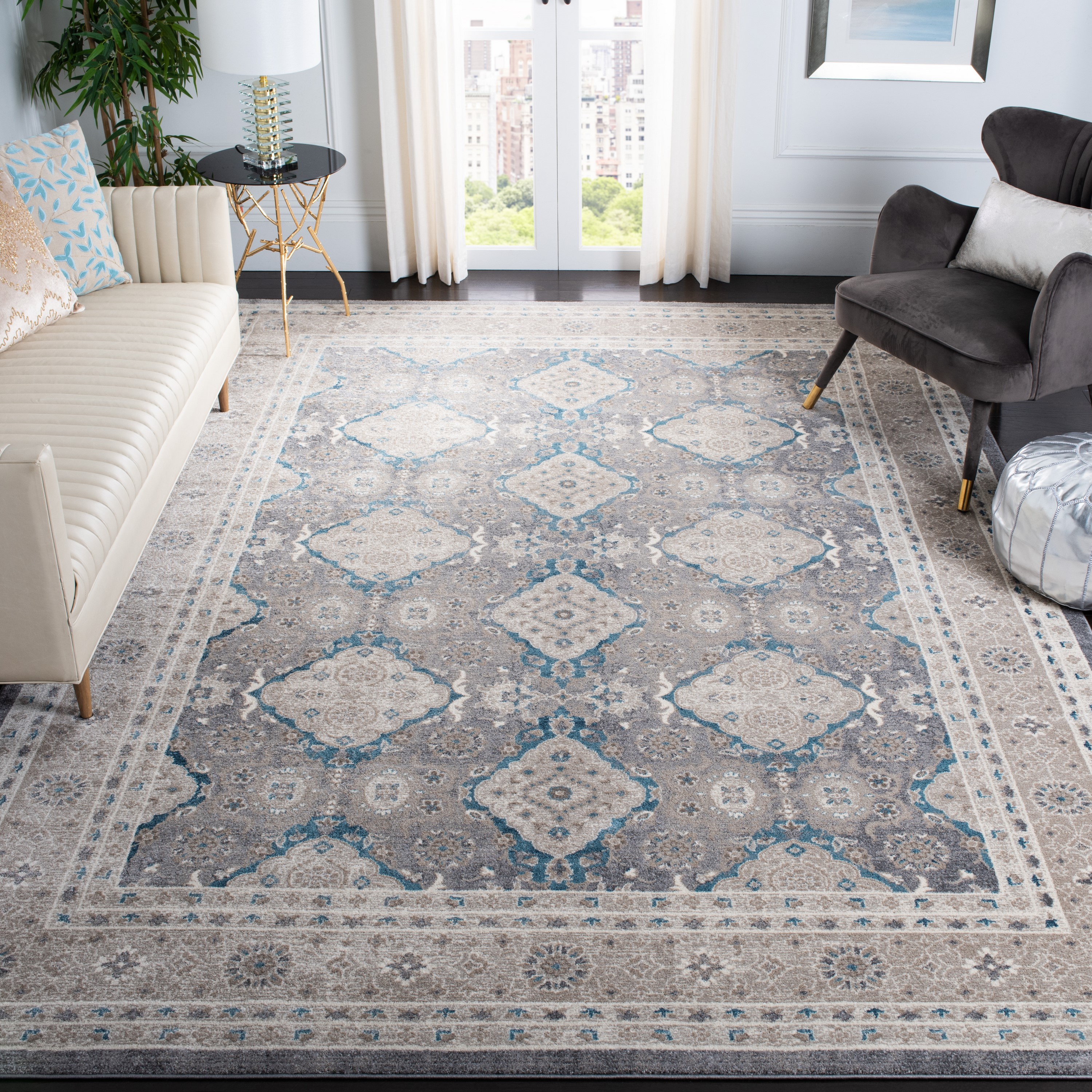 Safavieh Sofia Light Grey and Beige Synthetic Rectangular Area Rug