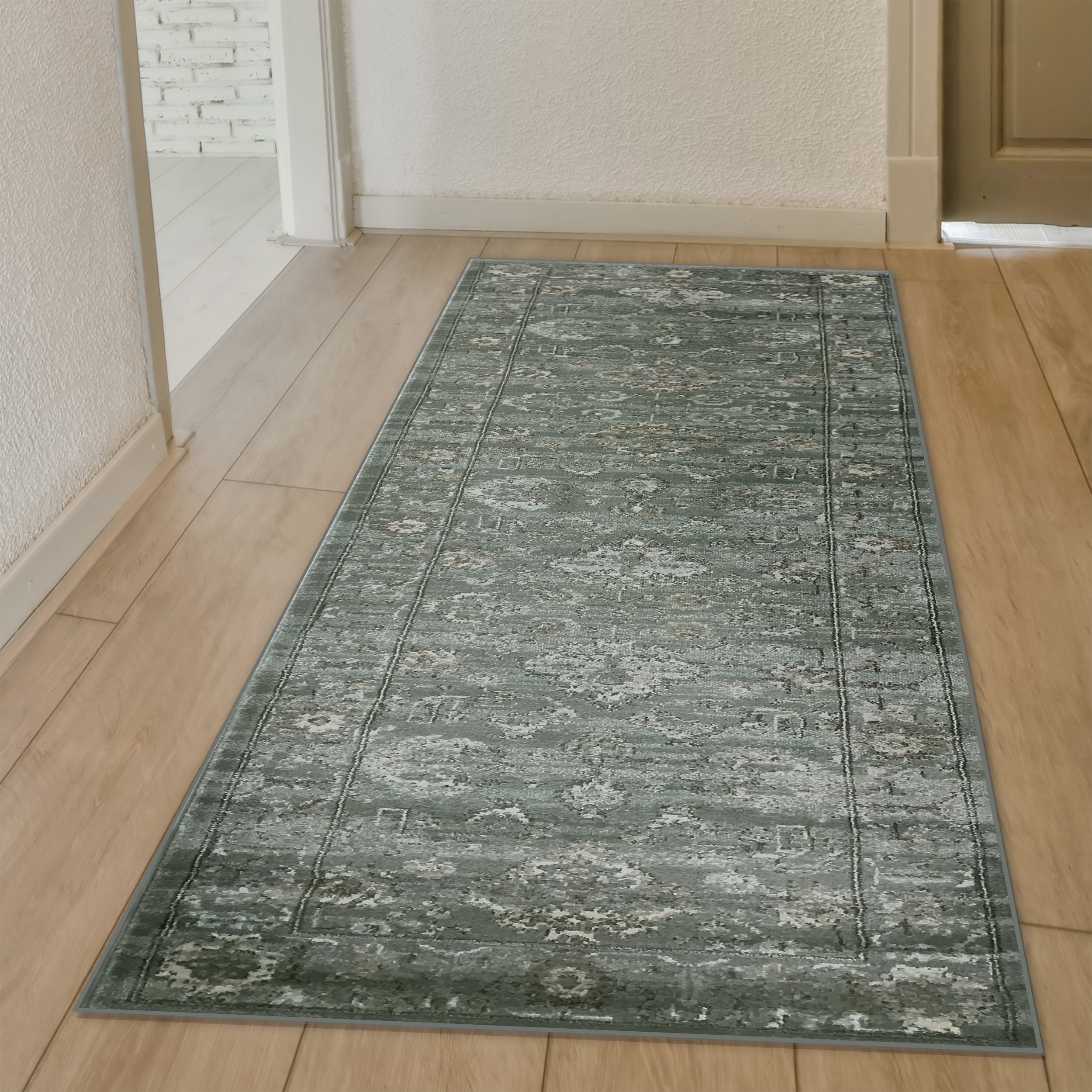 Radici USA 3562/0053/GREEN Colosseo 2 x 8 (ft) Polypropylene Green Rectangular Indoor Distressed/Overdyed Vintage Runner rug