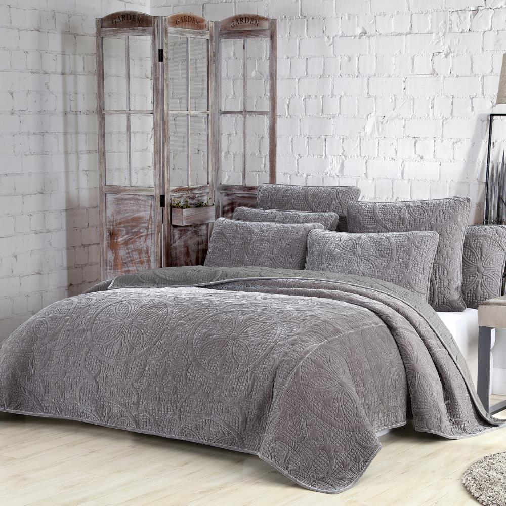 Estate Collection 163002 Joanna 3 -Piece Grey King Quilt Set