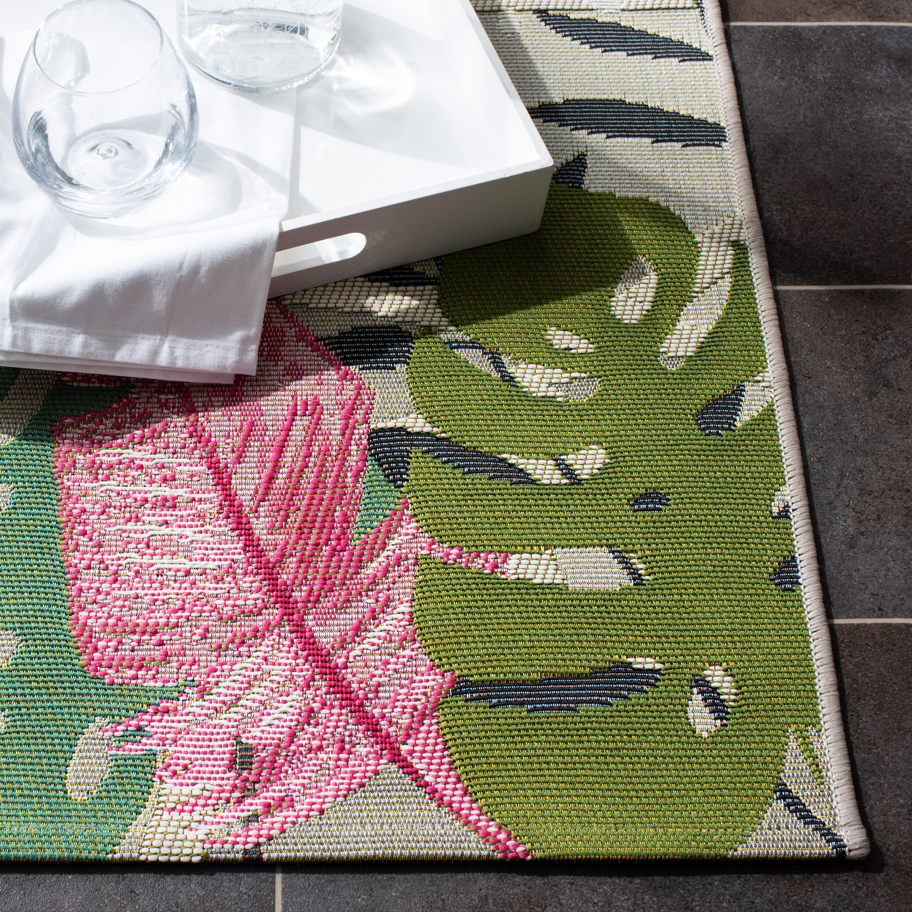 Barbados 5'3" Square Gray and Pink Flamingo Rug
