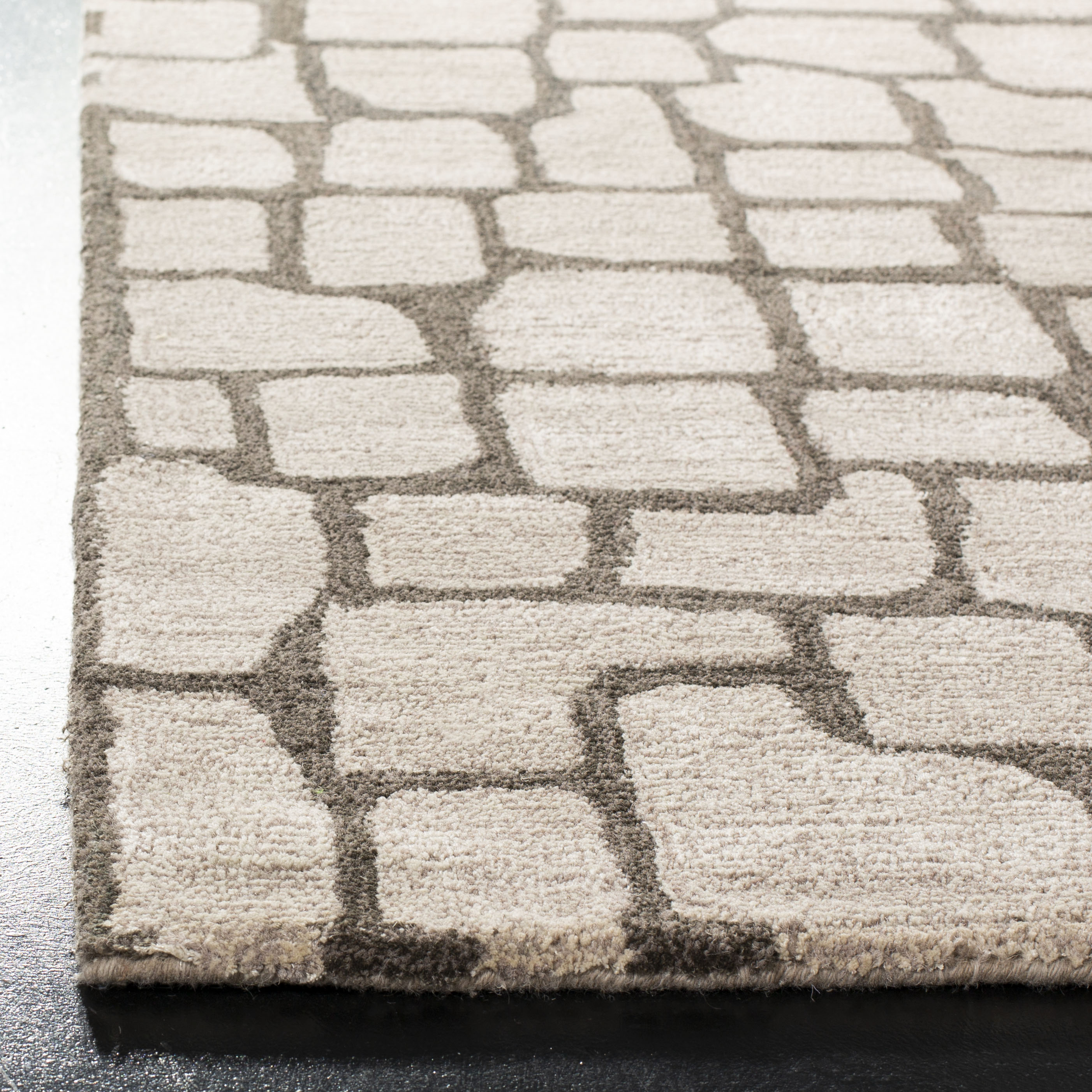 Safavieh SOH431A-28 rugs - View #3