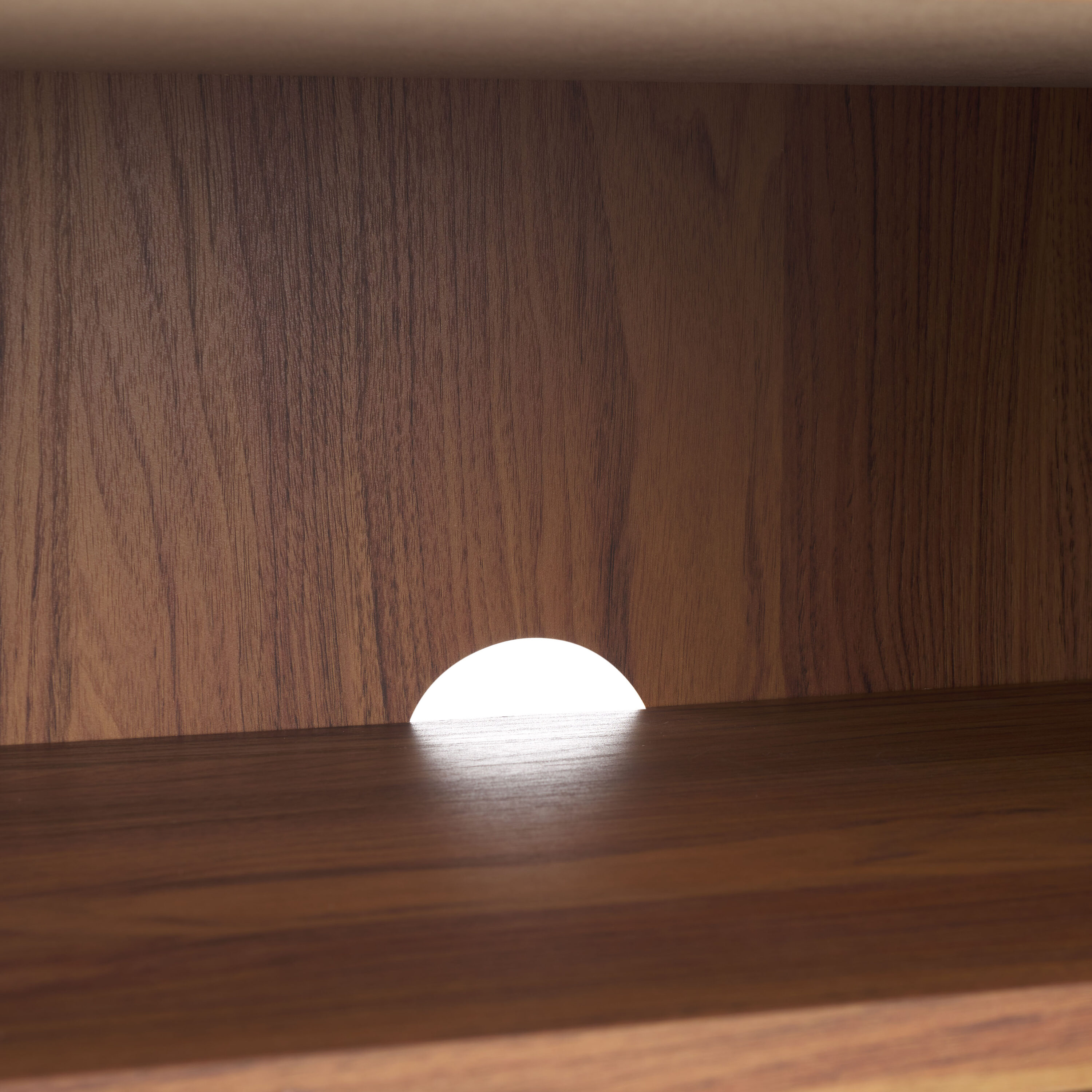 Safavieh MED9623A Gaming-Storage - View #6