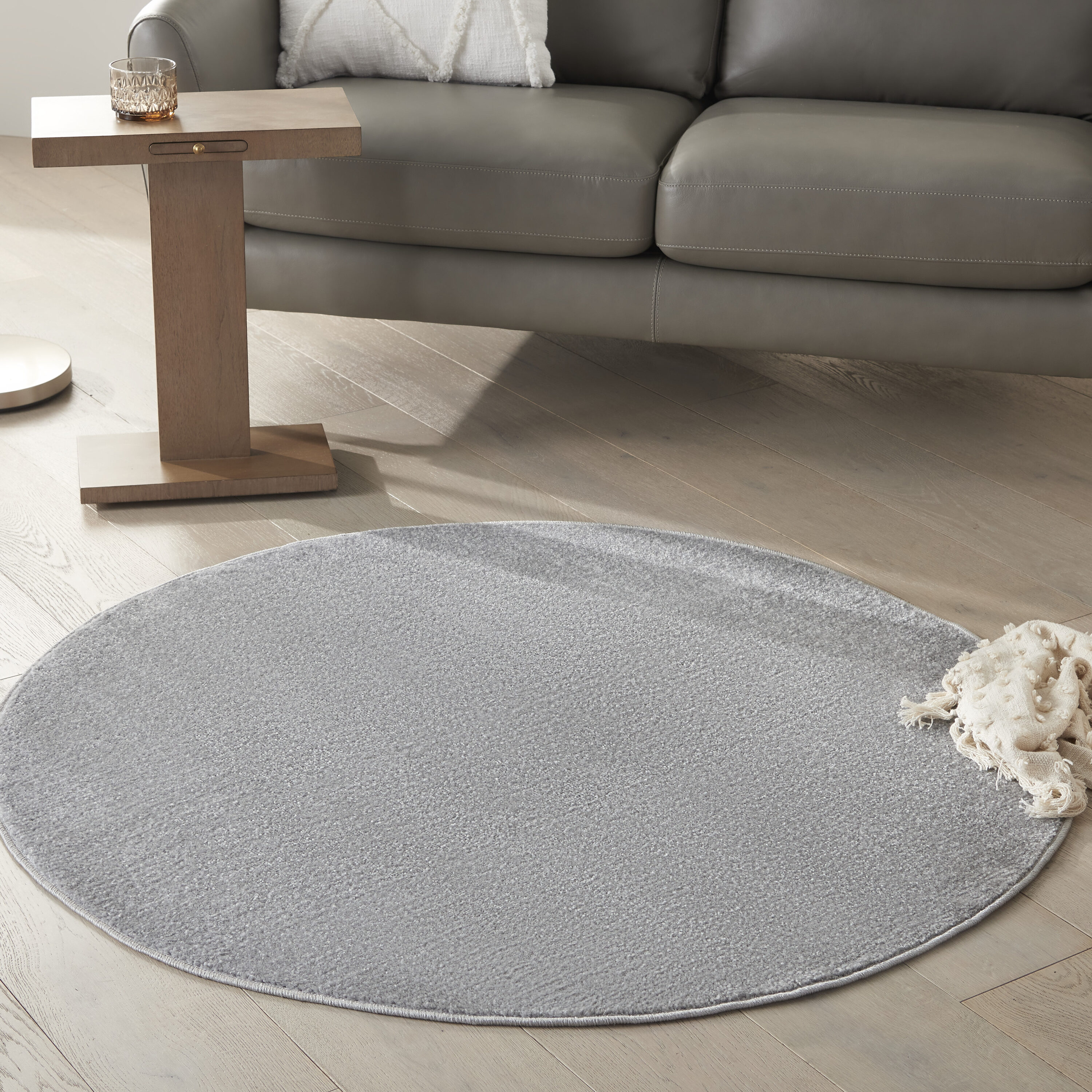 Nourison 099446825032 Essentials 4 x 4 (ft) Loomed Polypropylene Silver Grey Round Indoor/Outdoor Solid Area rug