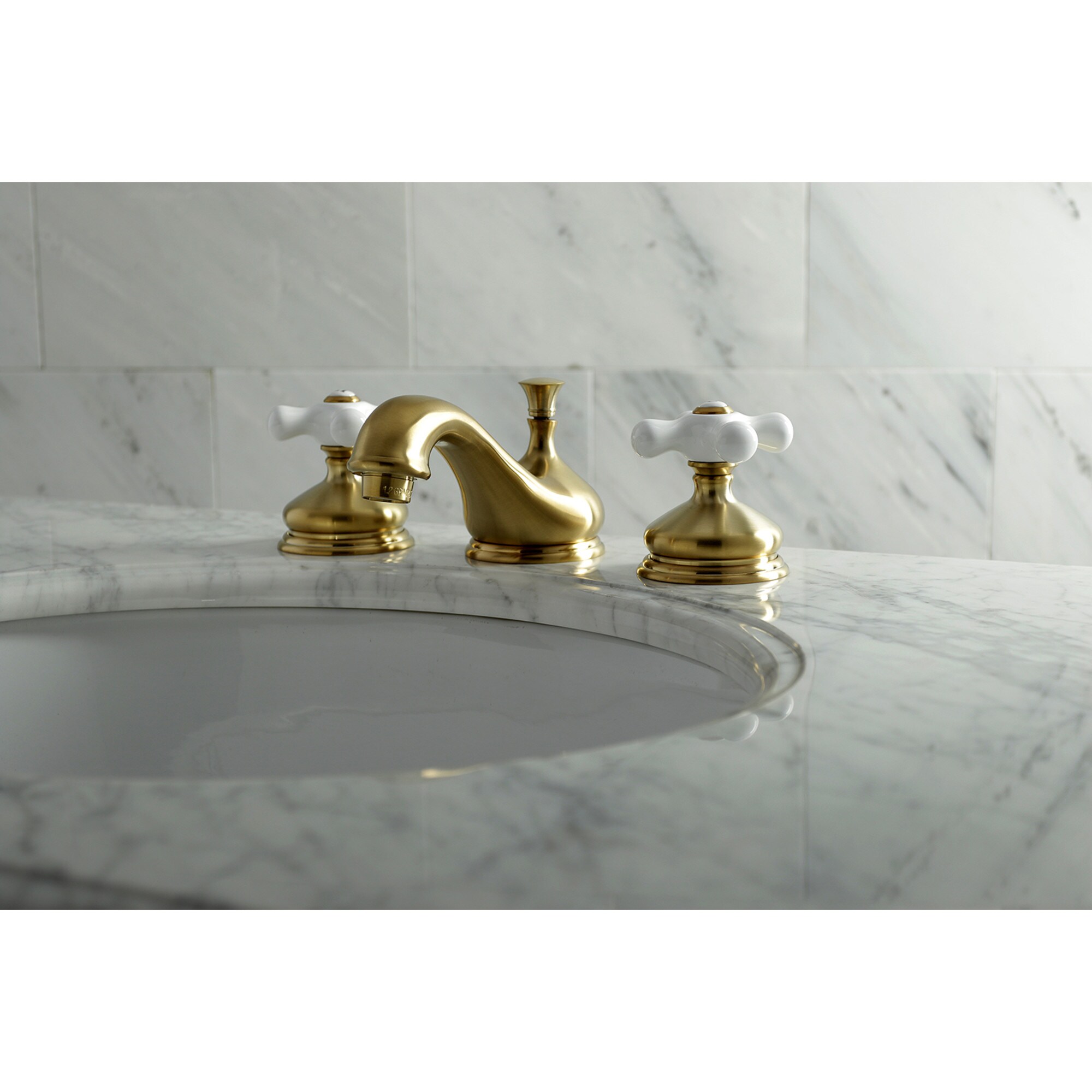 Kingston Brass WLKS1167PX Heritage Brushed brass Widespread 2-handle Low-arc Residential Handle Bathroom Sink Faucet with Drain