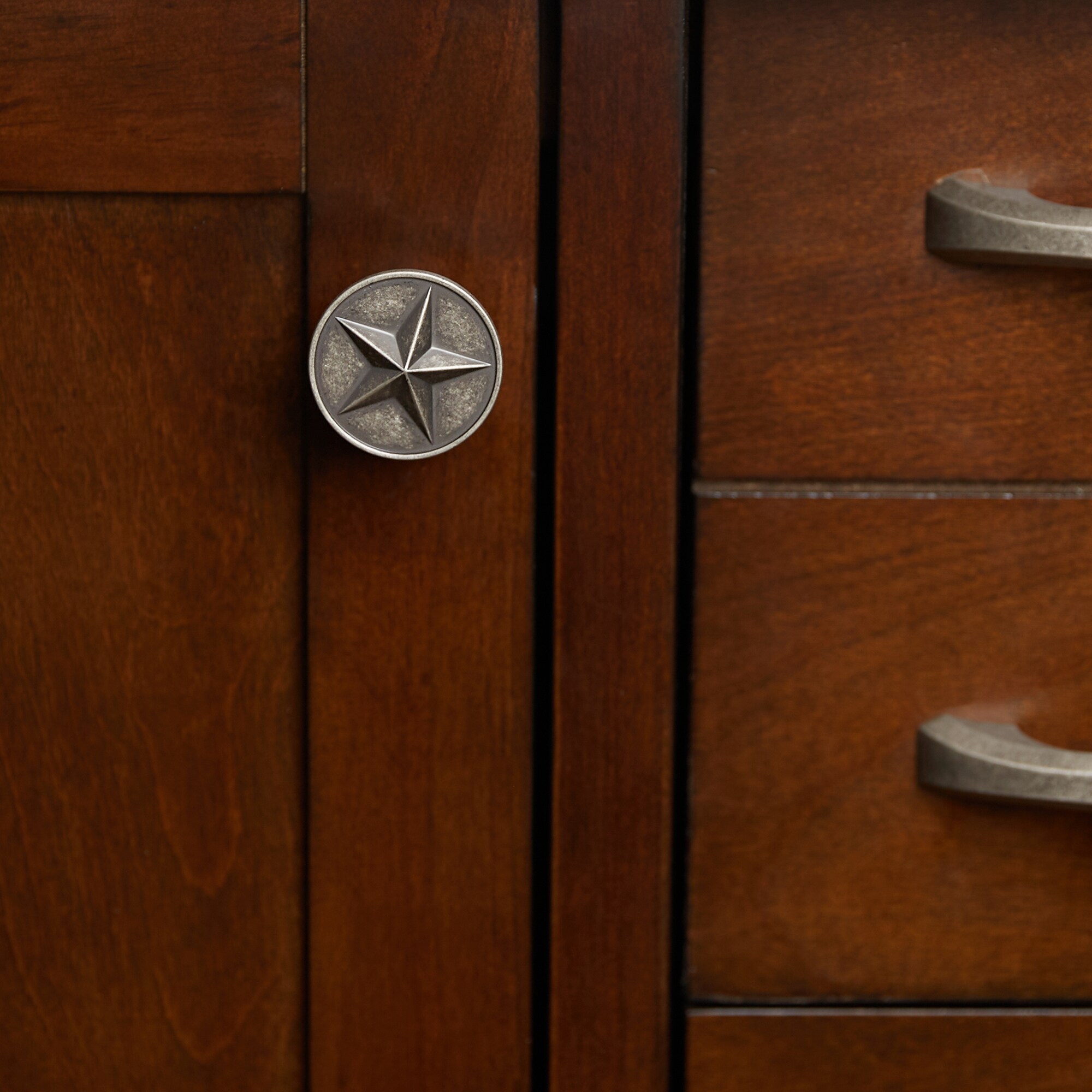 allen + roth Z2229-D38-AIMD Cabinet-Knobs - View #3