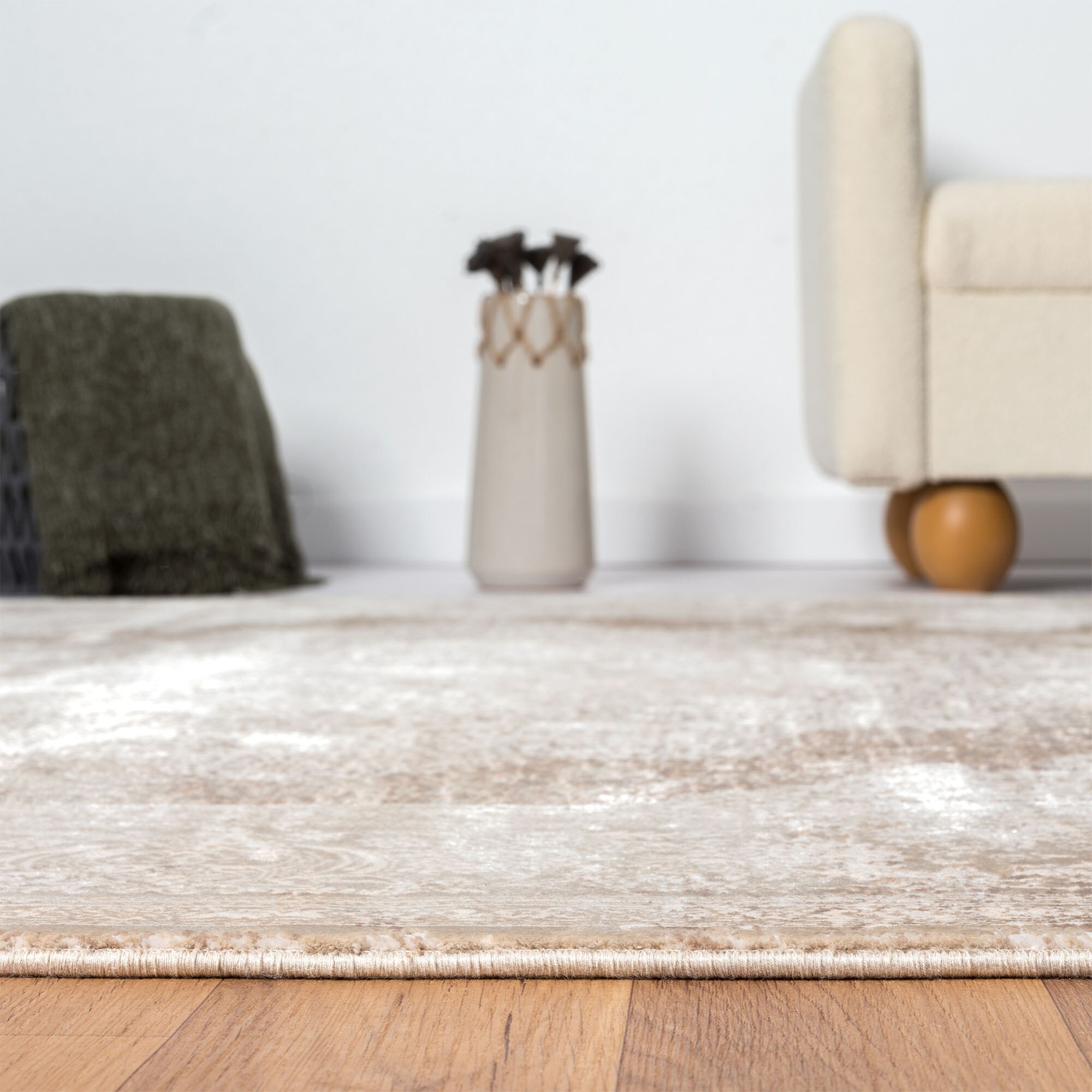 LR Home 3659A2590304J8 rugs - View #9