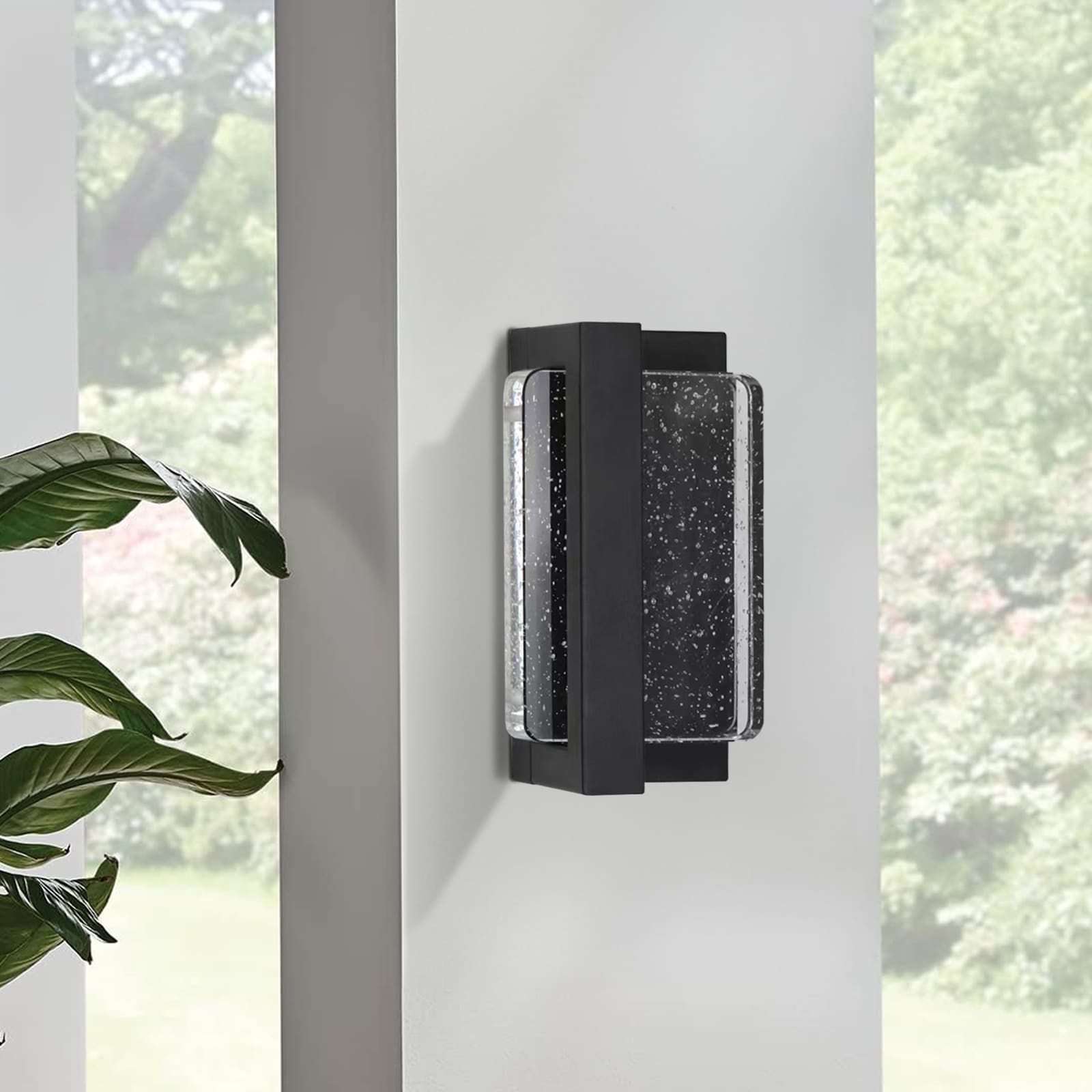 Flynama CT-L-F203001 Outdoor Wall Light 10.63-in H Matte Black Hardwired Integrated LED Outdoor Wall Light