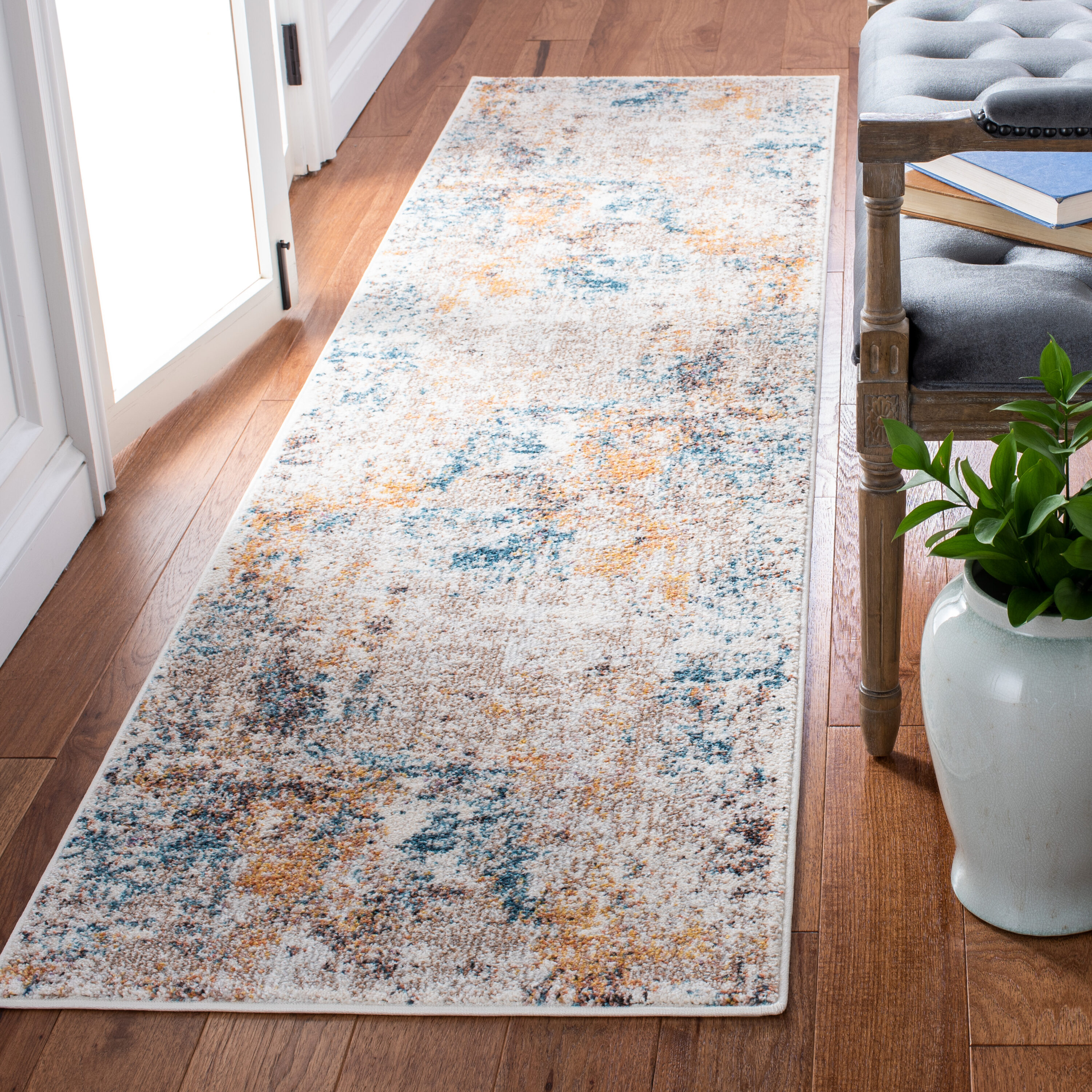 Crystal 319A Ivory Yellow 2ft-2in x 9ft Runner Rug