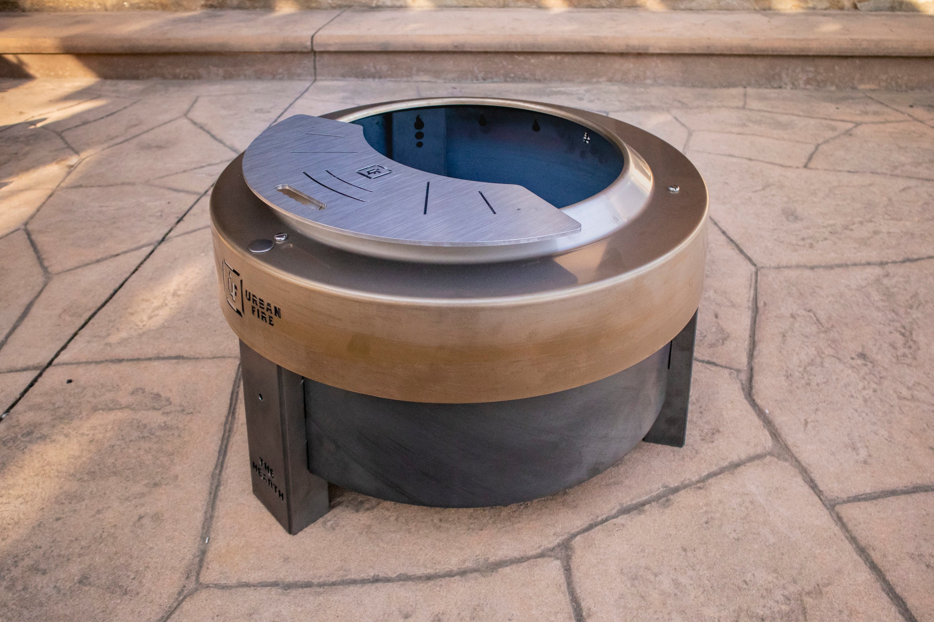 Graphite Edition Collapsible Smokeless Wood Fire Pit