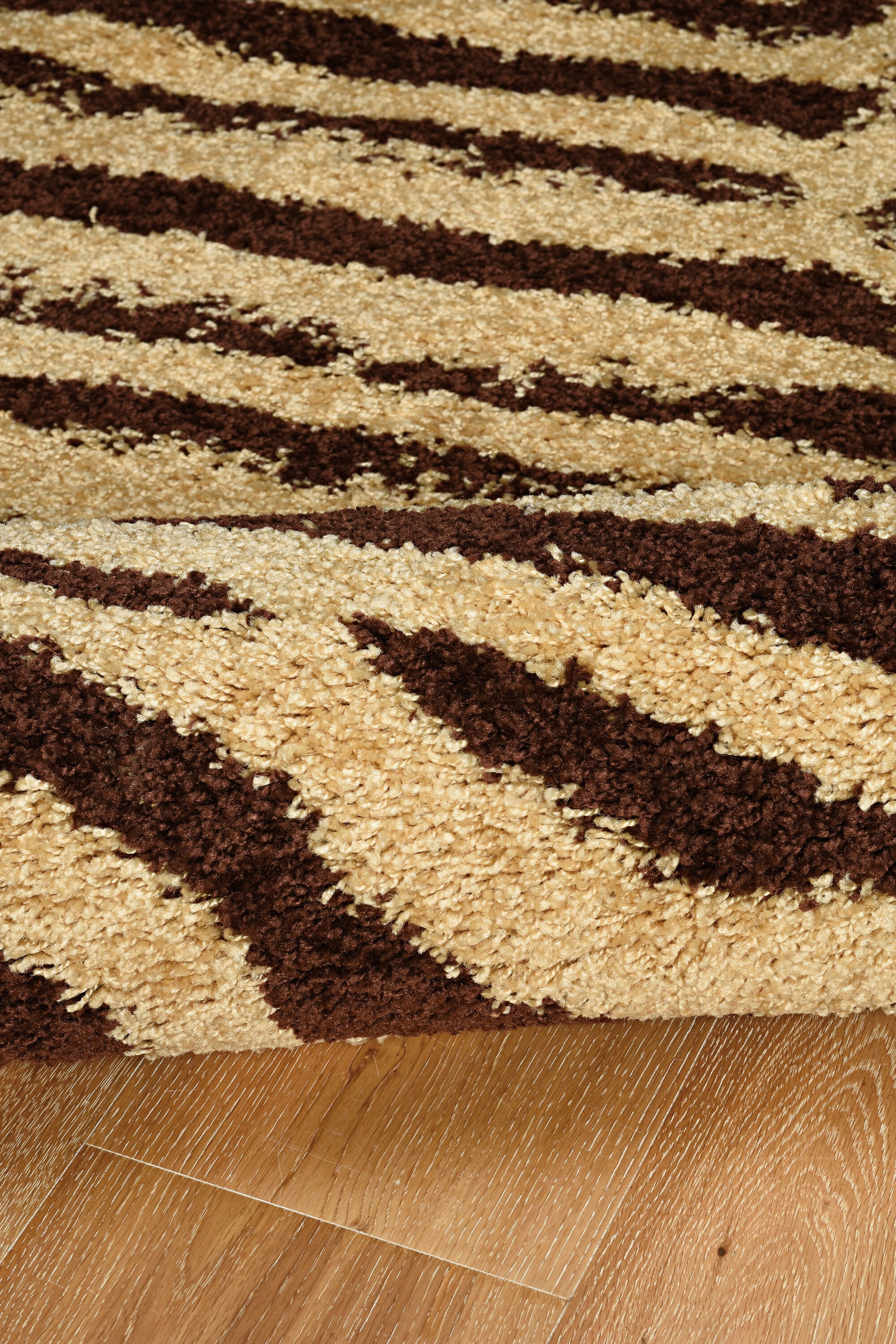 Linon RUGMC0781 rugs - View #4