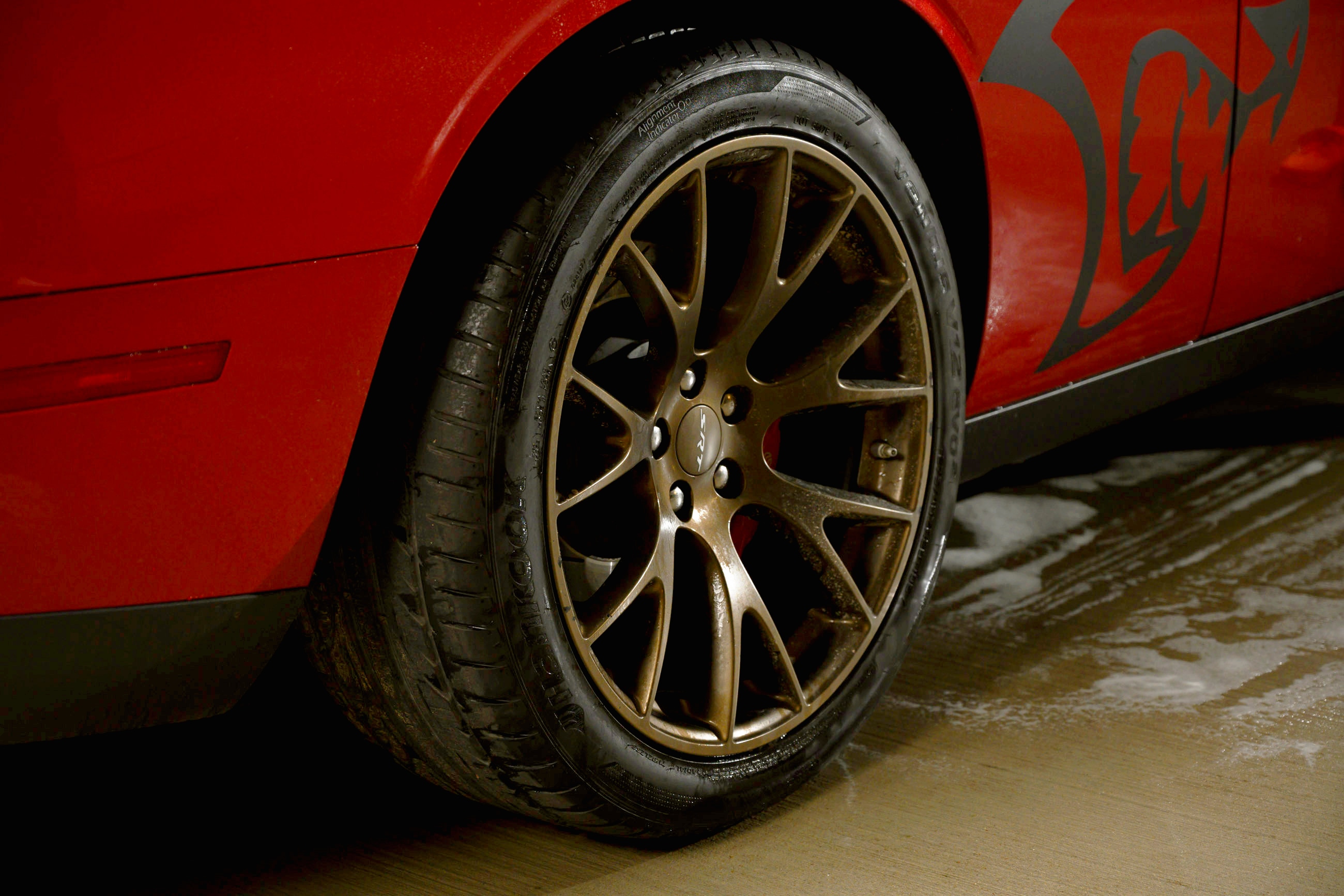 Black Magic Tire wet 23-fl oz Car Exterior Wash in the Car