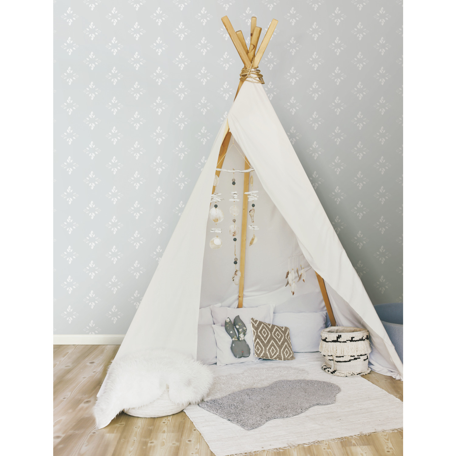 RoomMates RMK12144WP 28.18-Sq. Feet Neutral Vinyl Floral Self-adhesive Peel and Stick Wallpaper