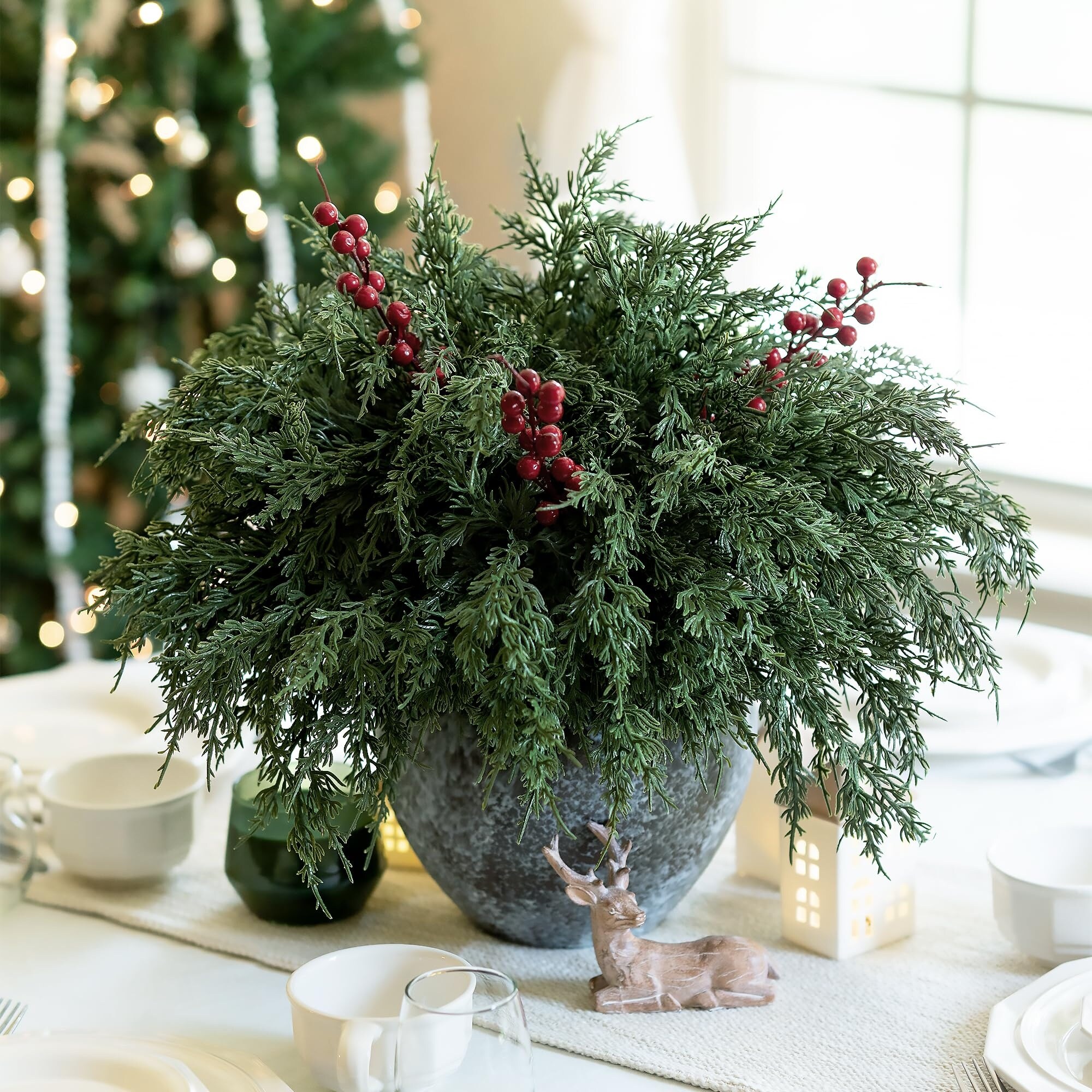 Phewnyzo Artificial Norfolk Pine Branches and Red Berries 15 pcs