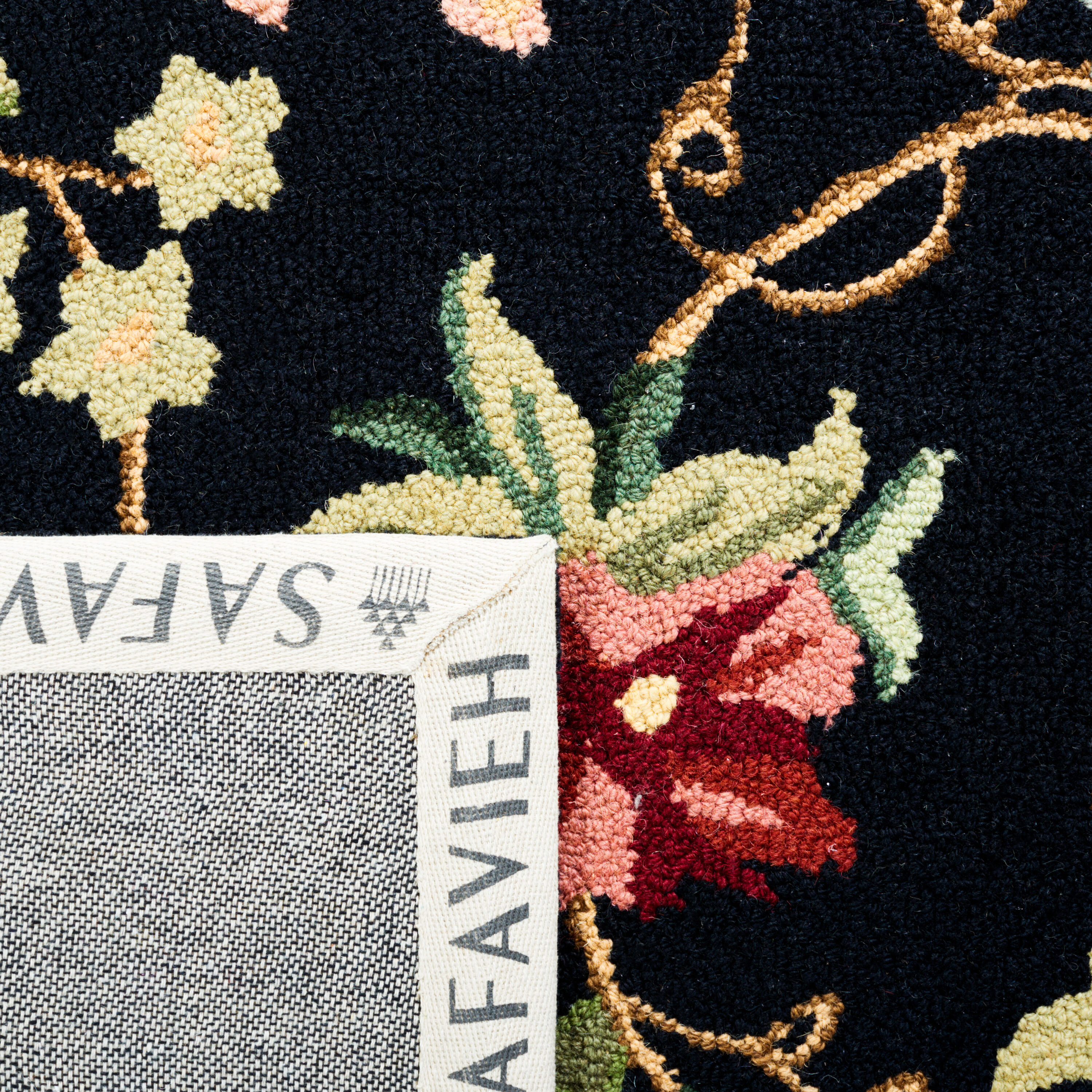 Safavieh HK311A-23 rugs - View #5