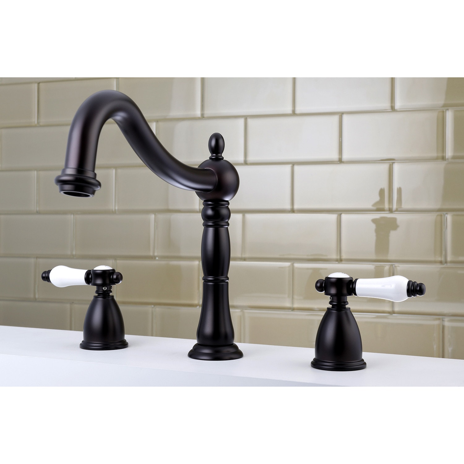 Kingston Brass WLKS1345BPL Bel-Air Oil-rubbed bronze 2-handle Deck-mount Roman High-arc Bathtub Faucet ( Valve Included )