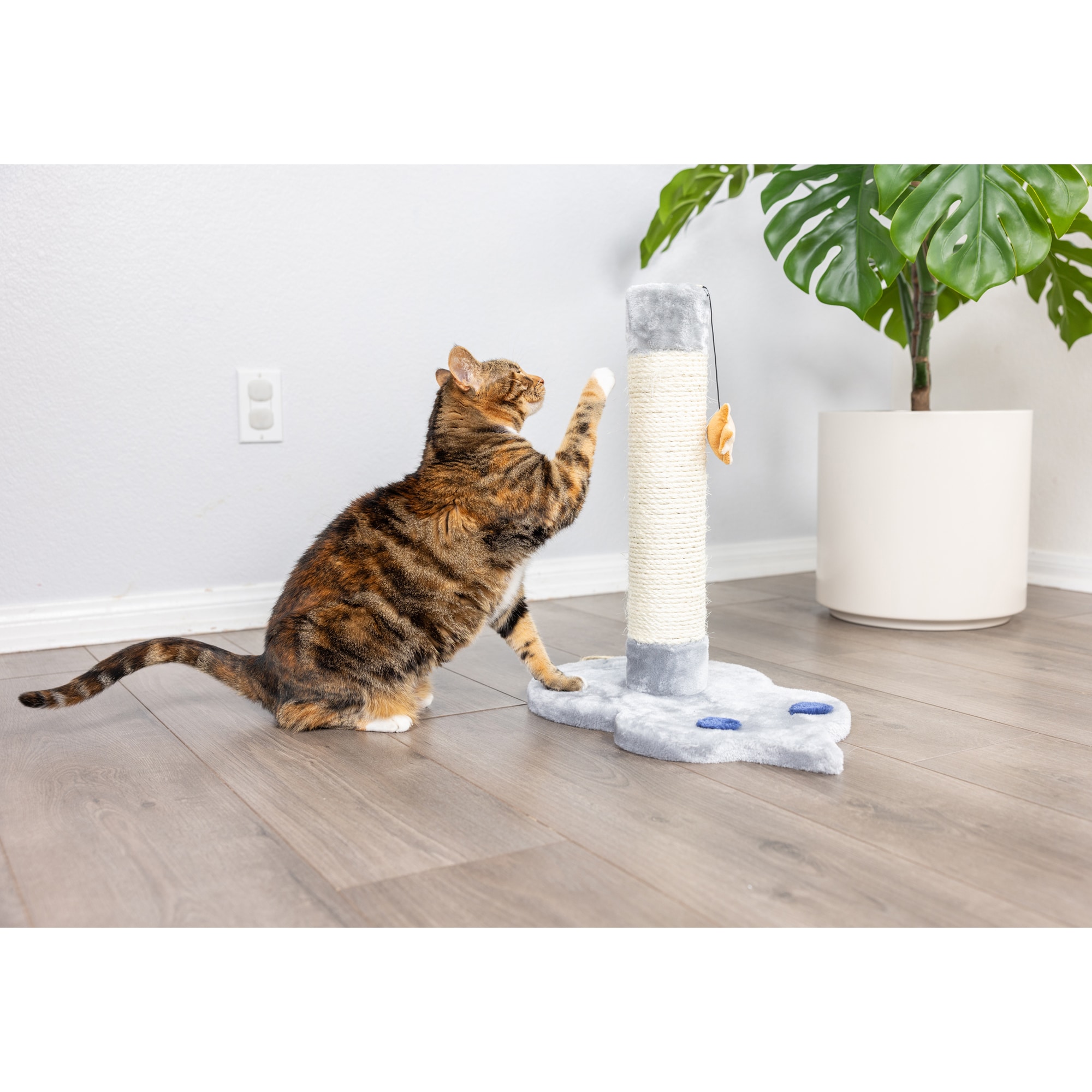 Gray Sisal and Faux Fur Mouse-Shaped Cat Scratcher with Toy