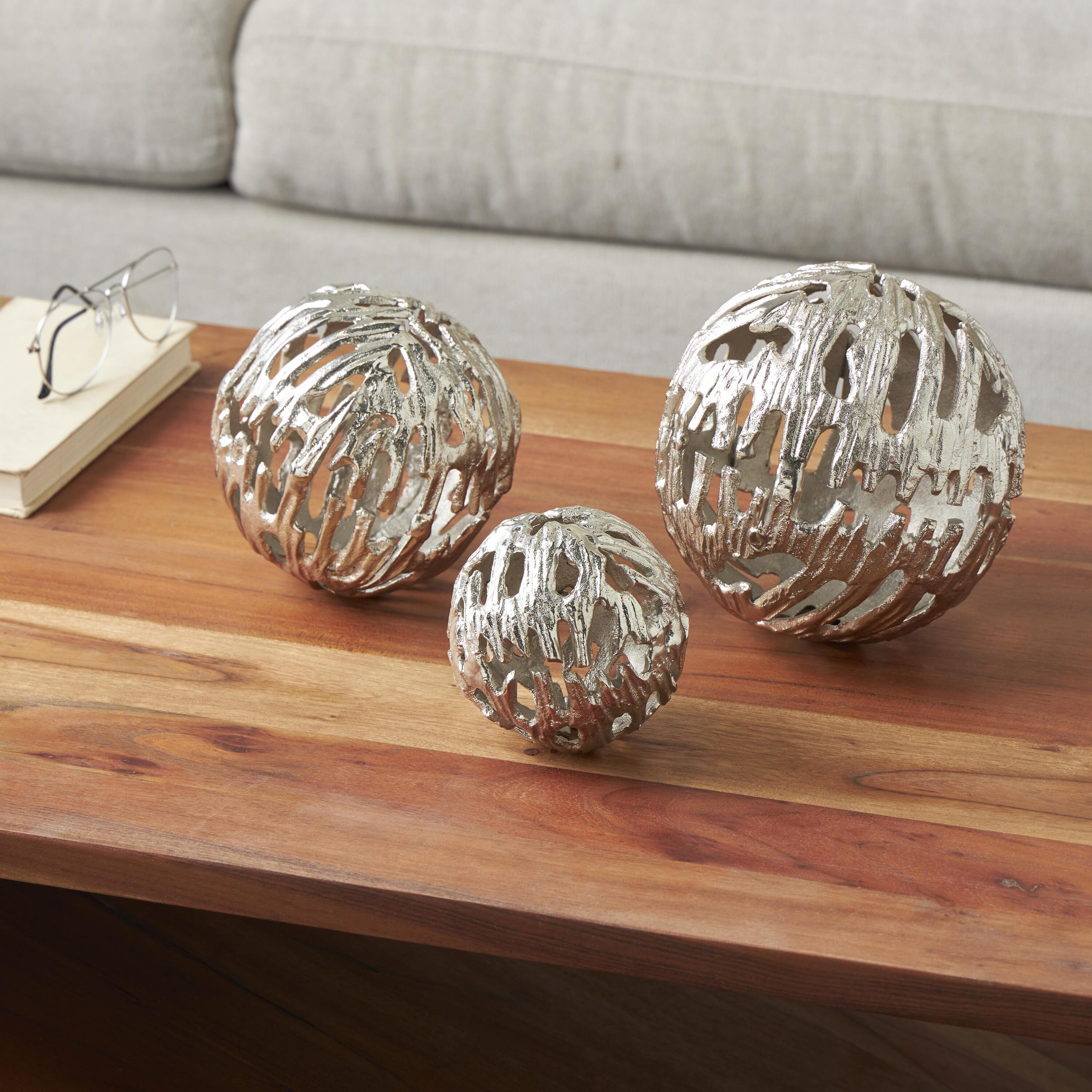 Grayson Lane 822533 3 -Pack Silver Aluminum Modern Decorative object