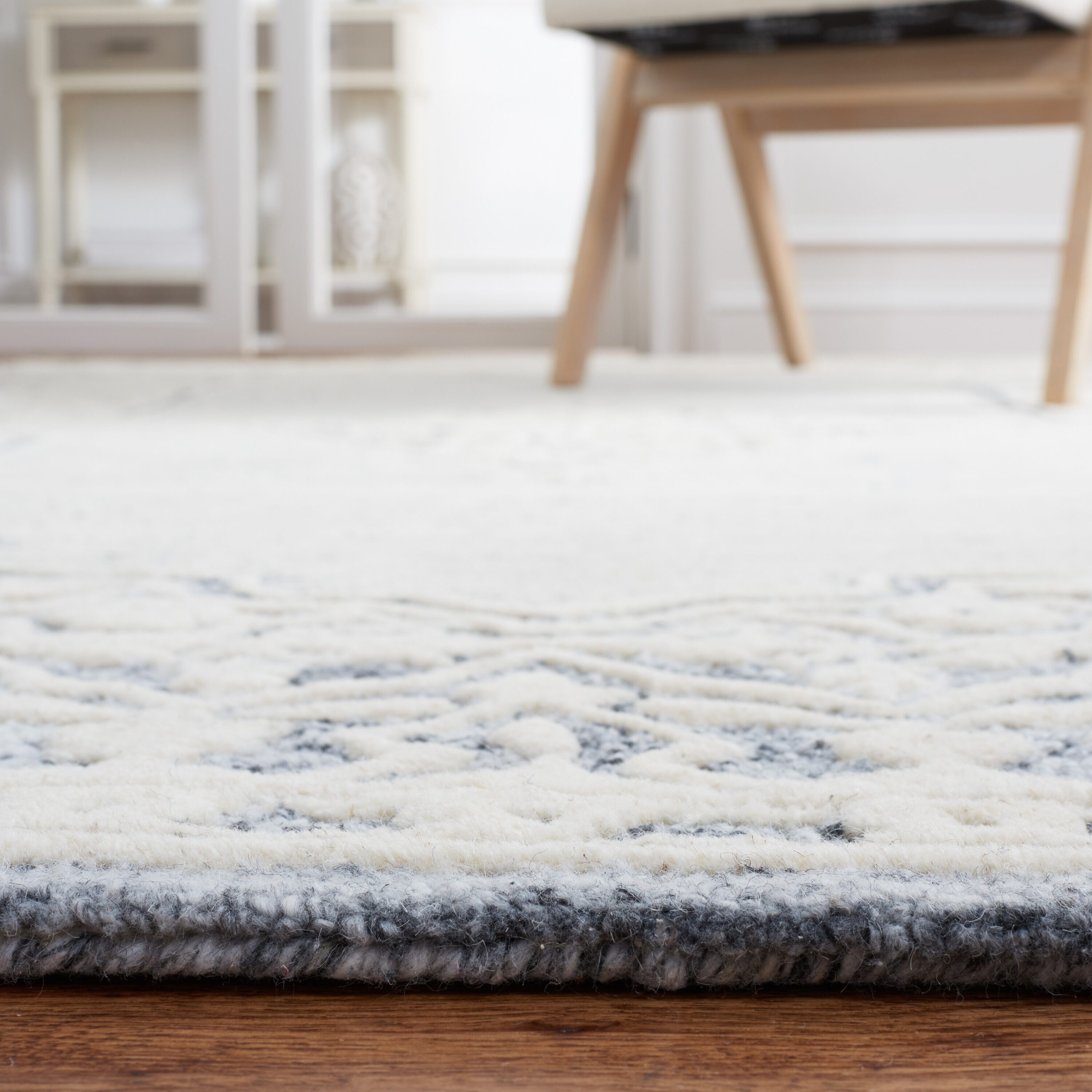 Safavieh MET861F-4 rugs - View #4