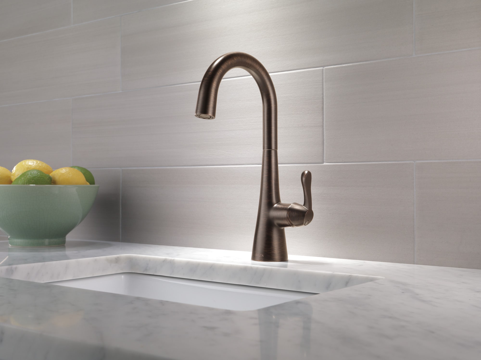 Delta 1953LF-RB Kitchen-Faucets - View #2
