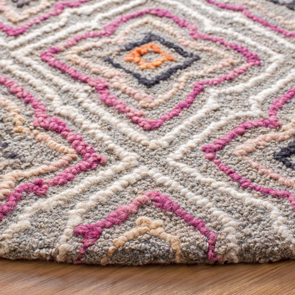 Safavieh TRC512J-6R rugs - View #3