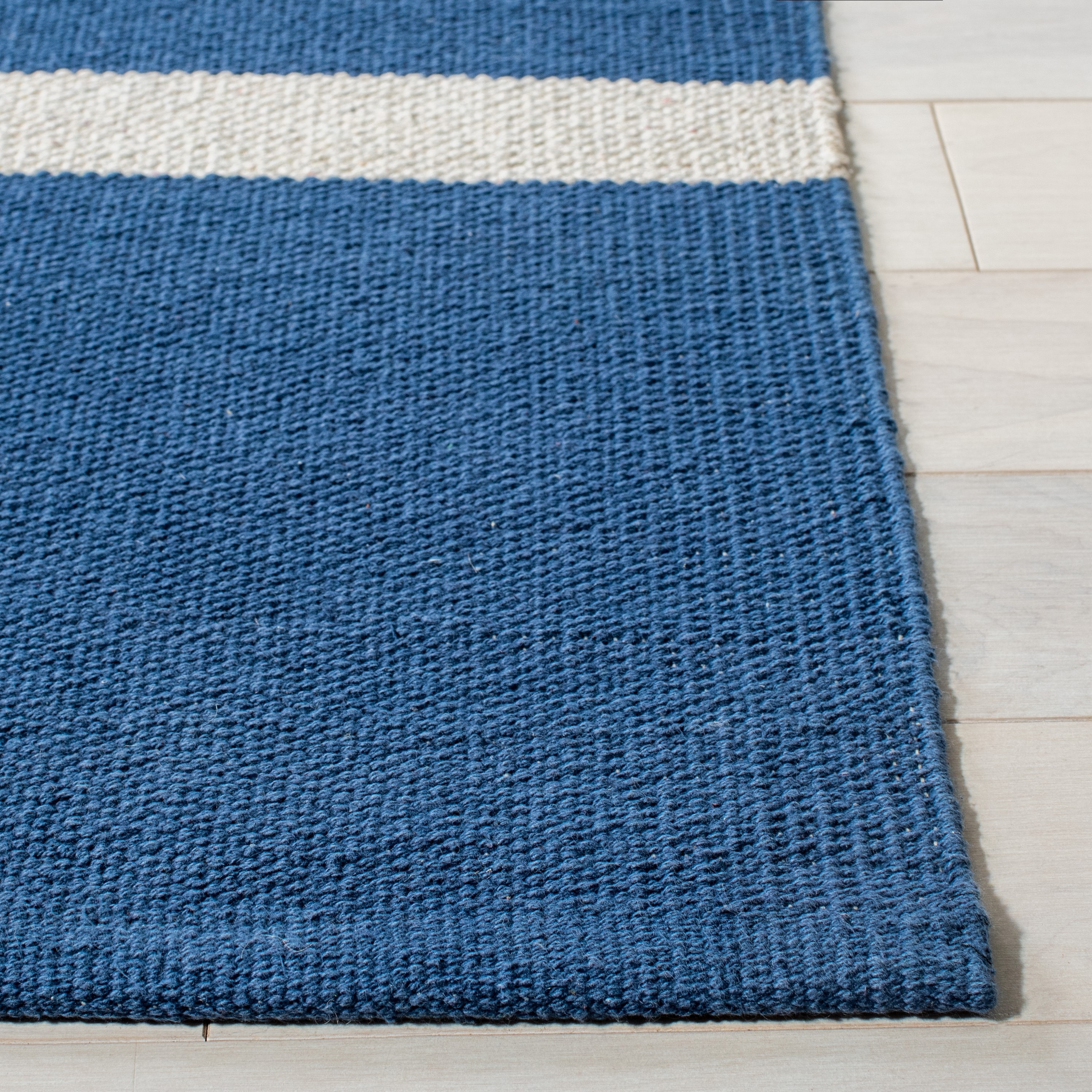 Safavieh MTK311N-28 rugs - View #3