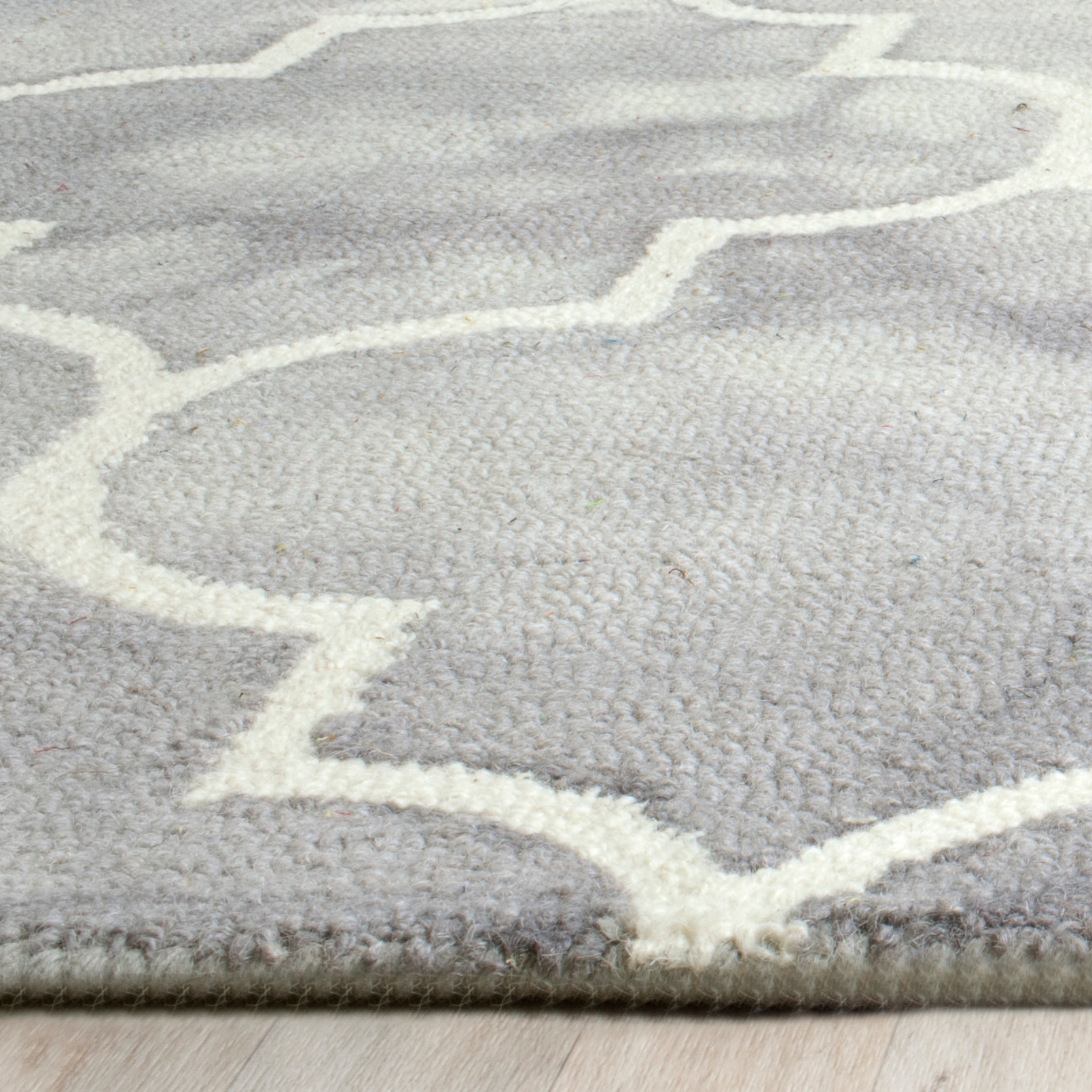 Safavieh DDY535C-7R rugs - View #3