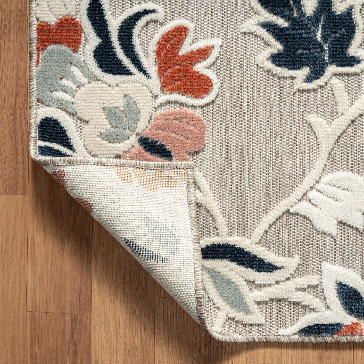Gray Floral Synthetic Reversible 5' x 7' Area Rug