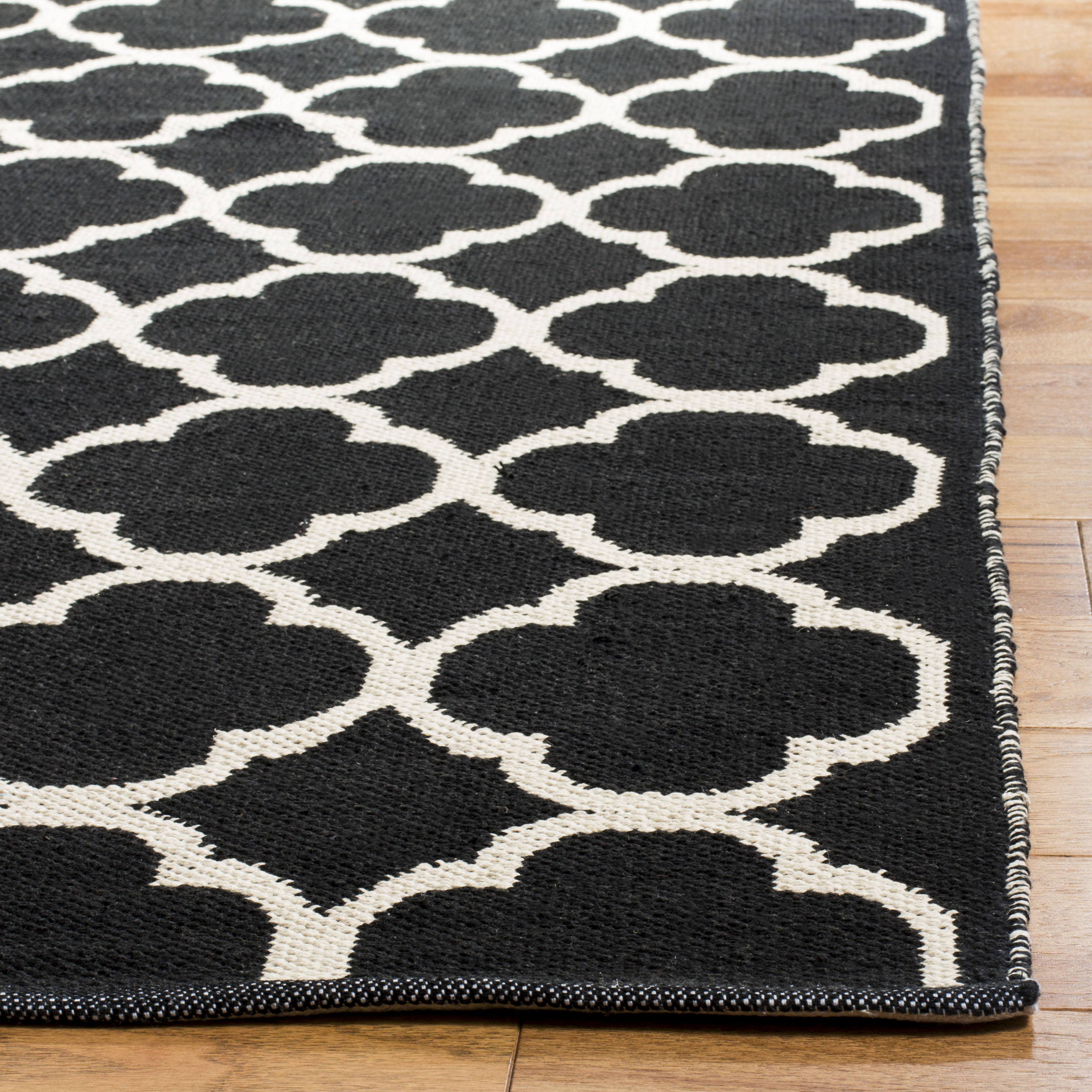 Safavieh MTK725D-6SQ rugs - View #3