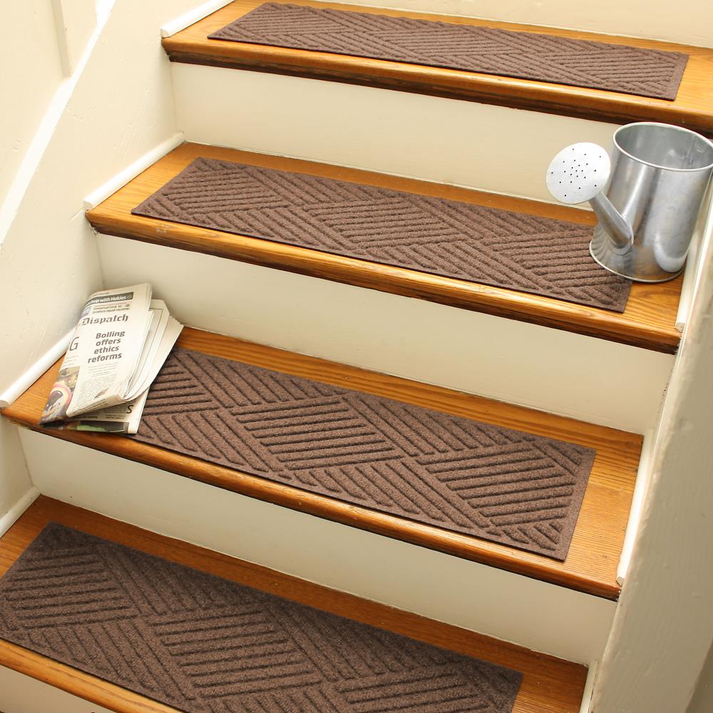 Bungalow Flooring 20487521 WaterHog Polyester Dark Brown Rectangular Indoor/Outdoor Geometric Stair tread rug