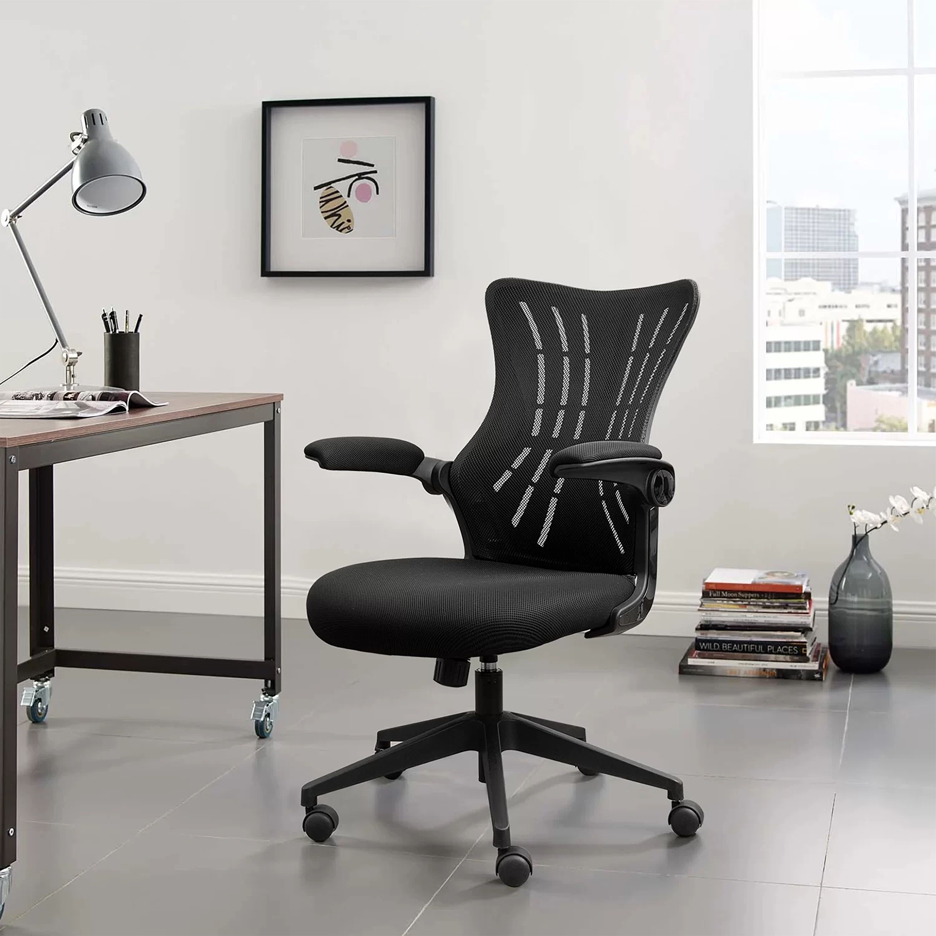 Places that sell online desk chairs