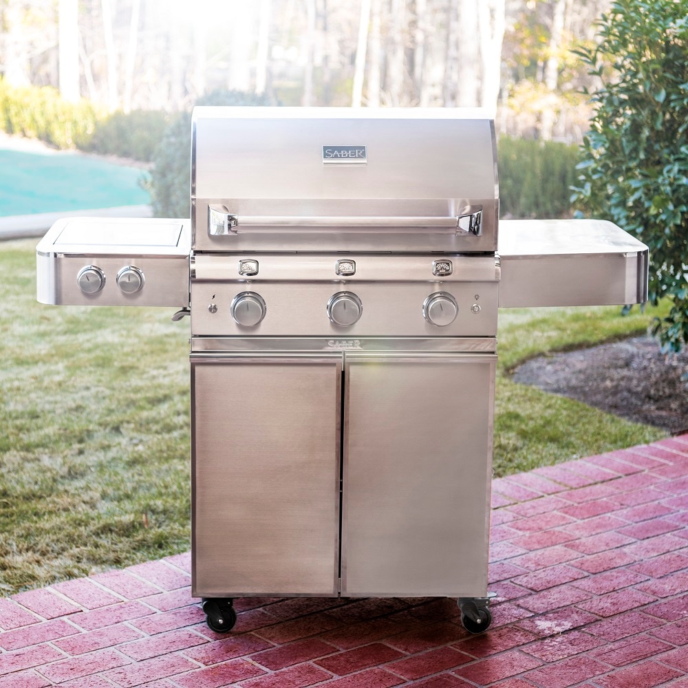 SABER Cast Stainless 500 3-Burner Propane Gas Grill