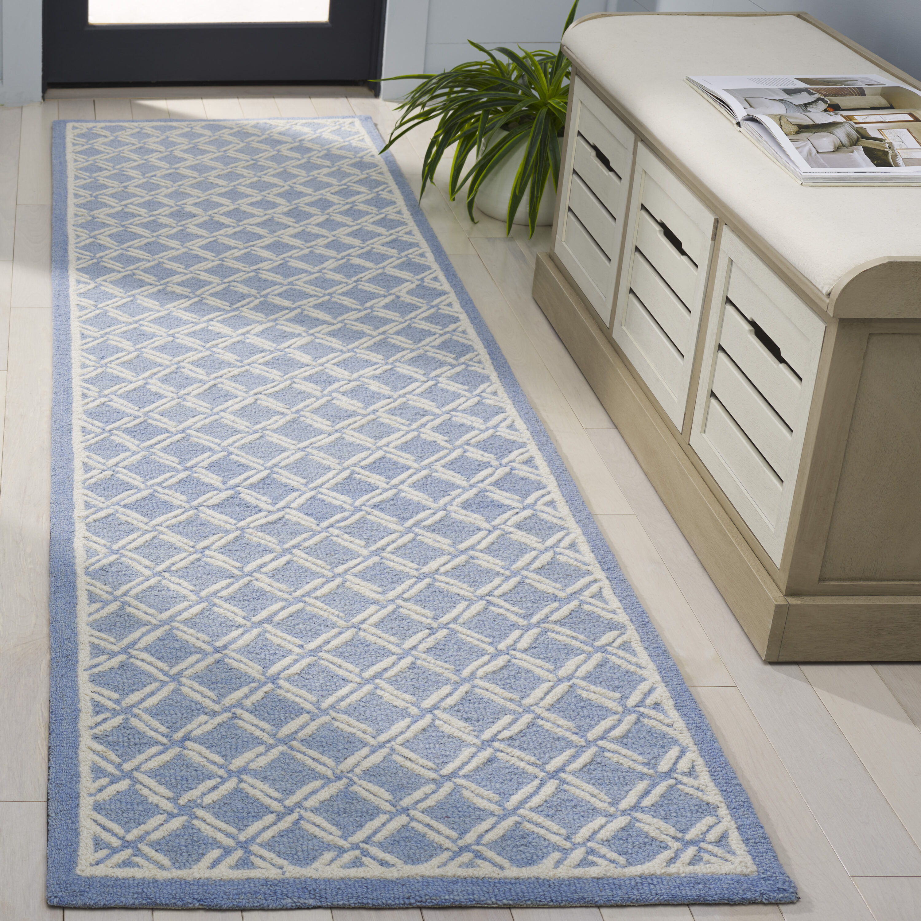  Genre 350 Blue/Ivory Contemporary 2ft-3in x 8ft Runner Rug